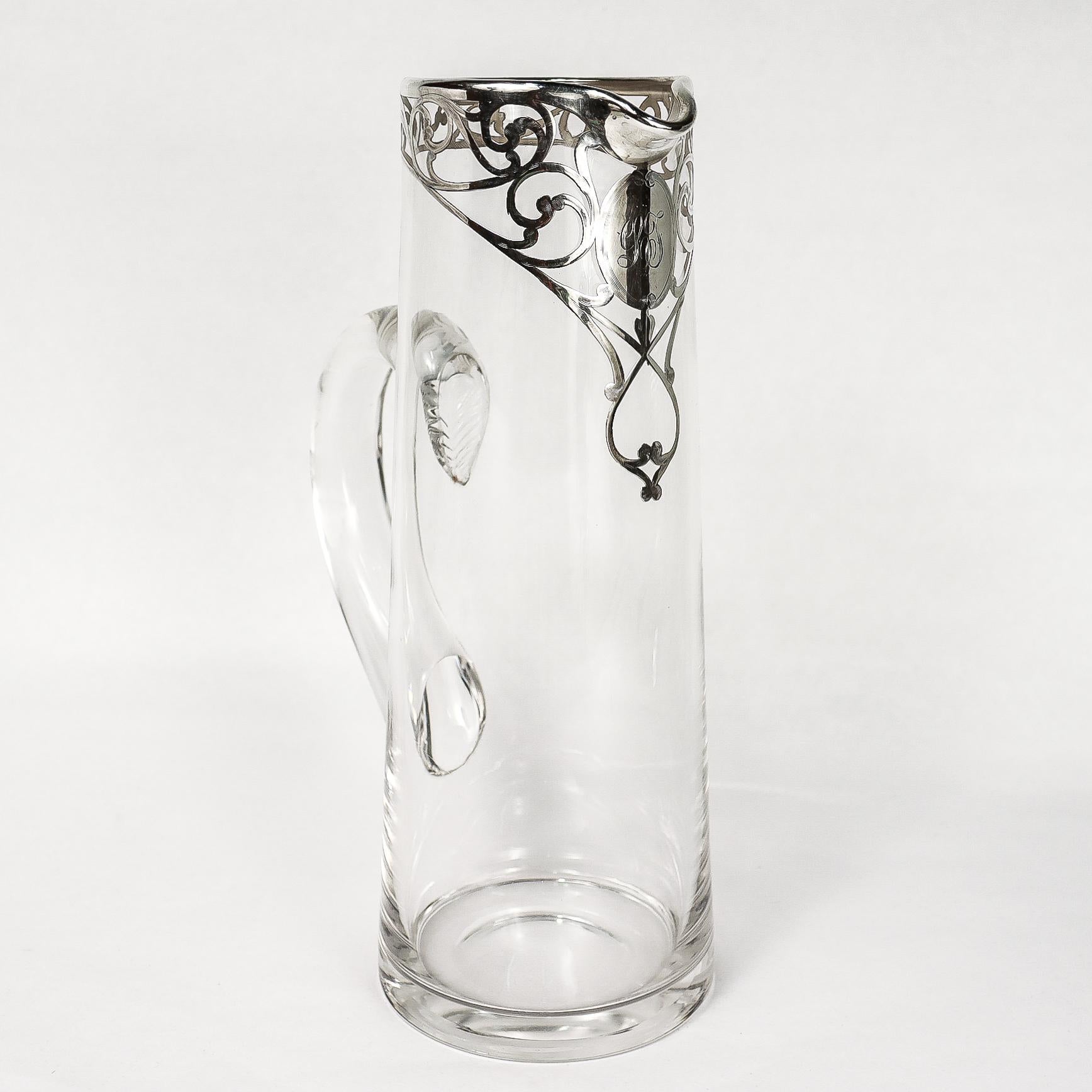 Antigua jarra de cóctel o limonada Art Nouveau de cristal plateado superpuesto siglo XX en venta