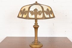 Antigua lámpara de mesa Art Nouveau de vidrio de escoria atribuida a Handel, circa años 20
