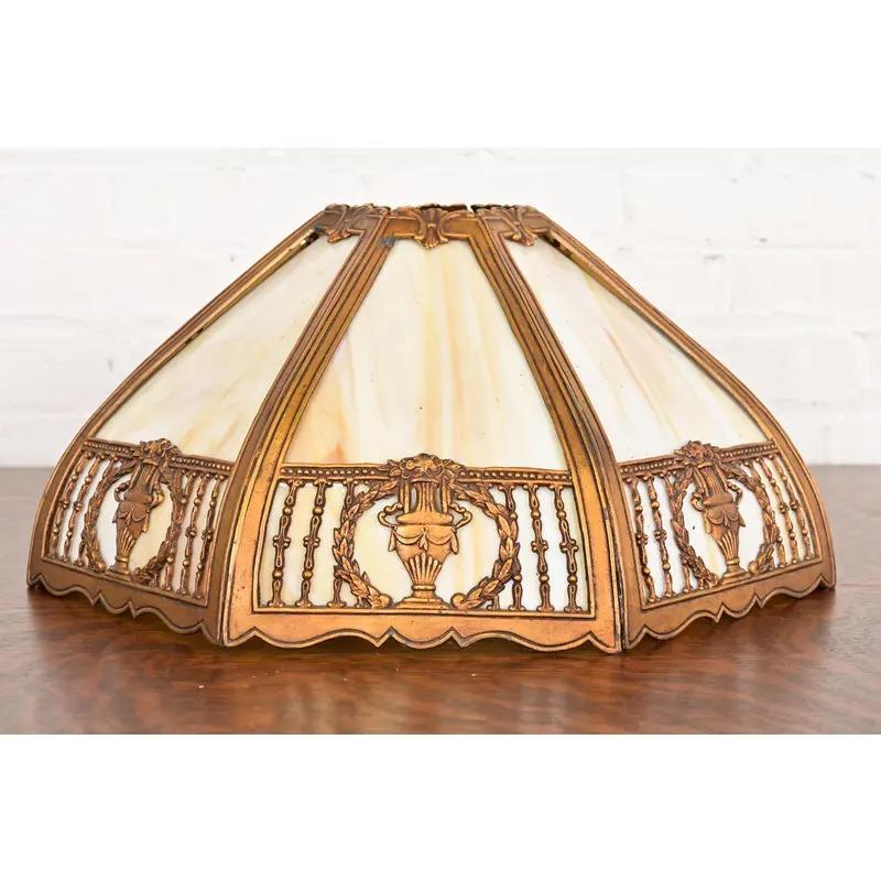 Antigua lámpara de mesa Art Nouveau de vidrio de escoria a la manera de Handel, circa 1910 en venta 7