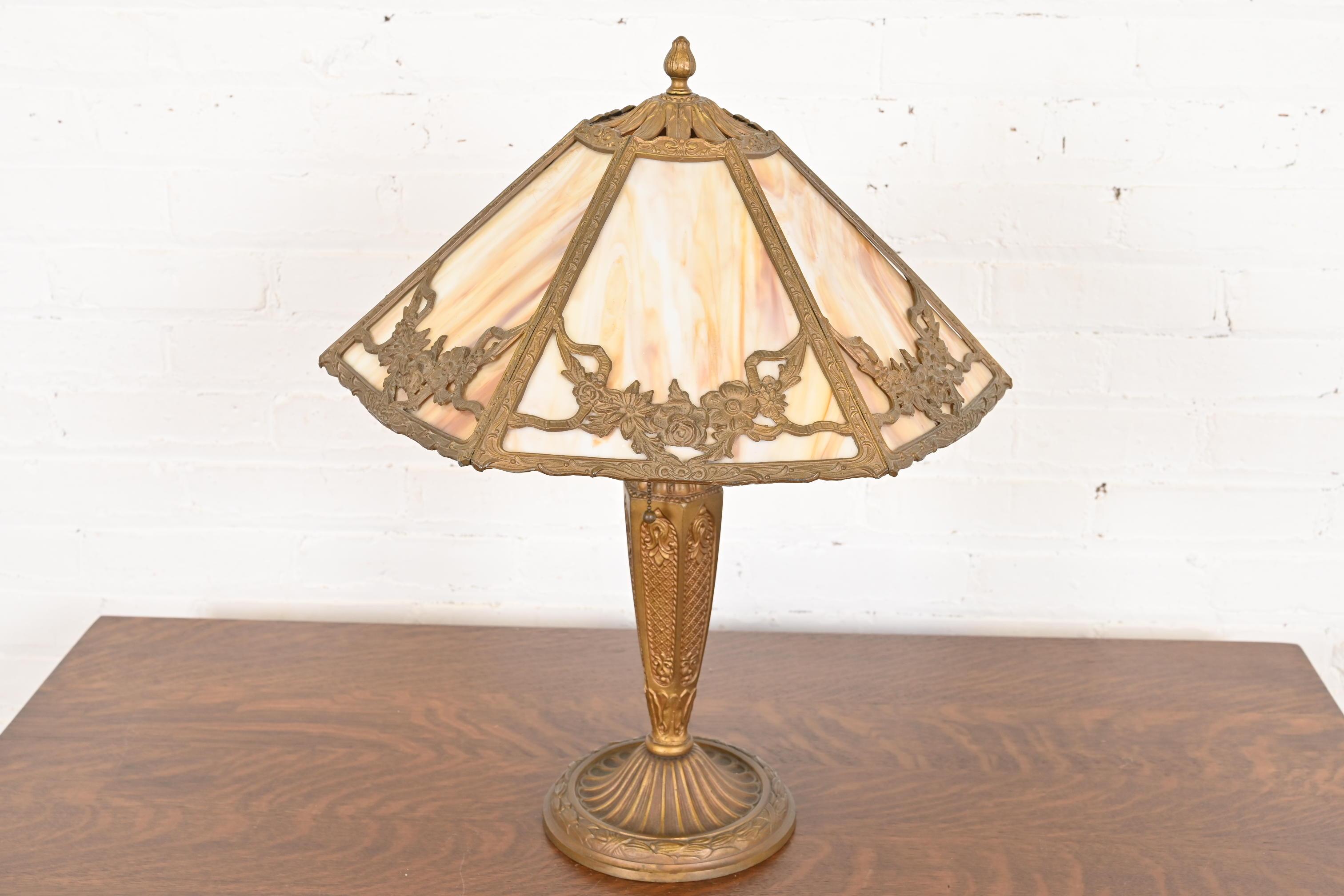 American Antique Art Nouveau Slag Glass Table Lamp in the Manner of Handel, Circa 1910 For Sale