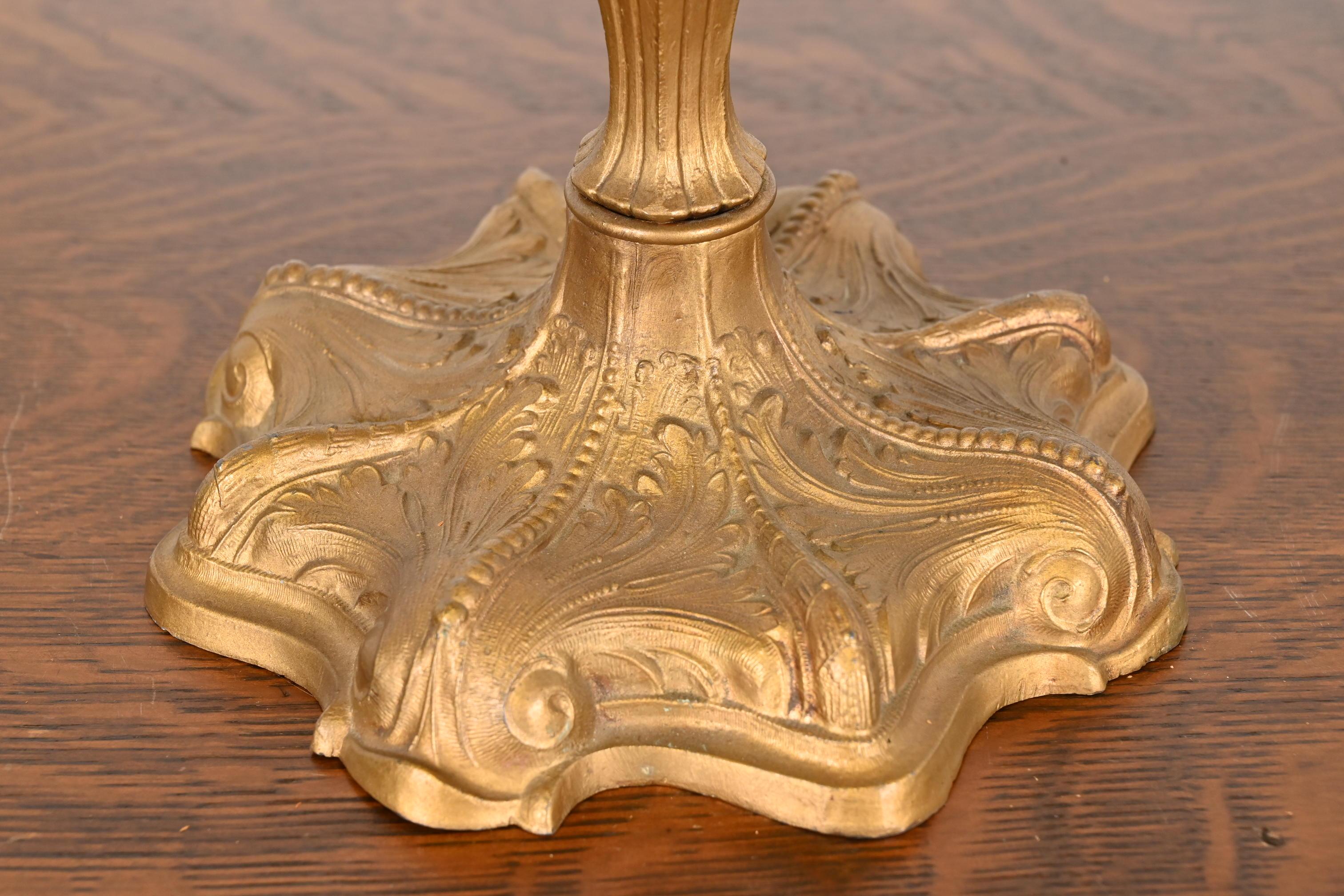 Antigua lámpara de mesa Art Nouveau de vidrio de escoria a la manera de Handel, circa 1910 en venta 2