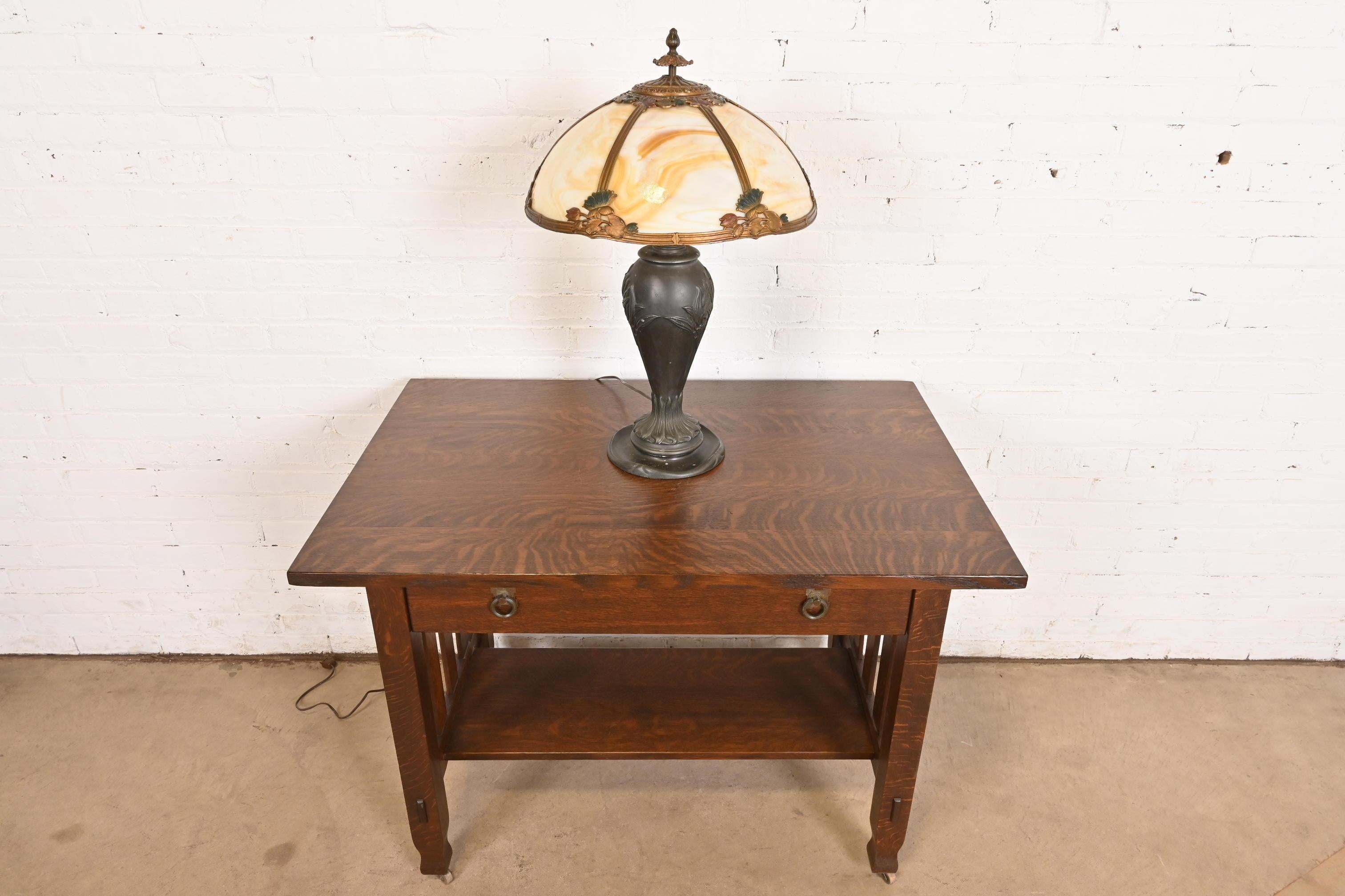 Ancienne lampe de bureau Art Nouveau en verre delag à la manière de Handel, vers 1920 en vente 8