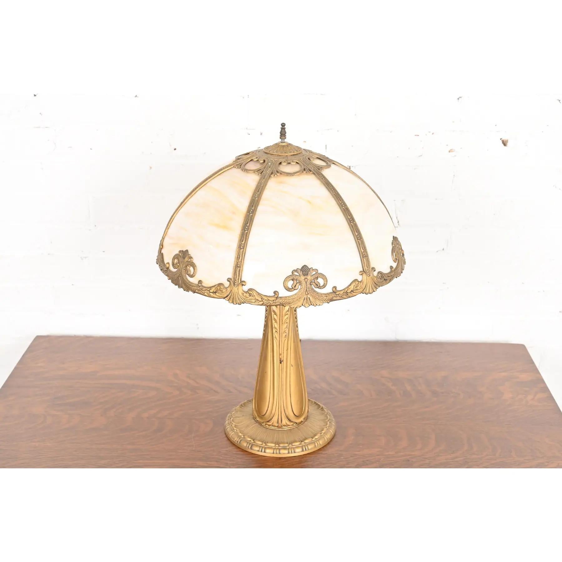 Americano Lampada da tavolo in vetro scoria Art Nouveau alla maniera di Handel, CIRCA 1920 in vendita