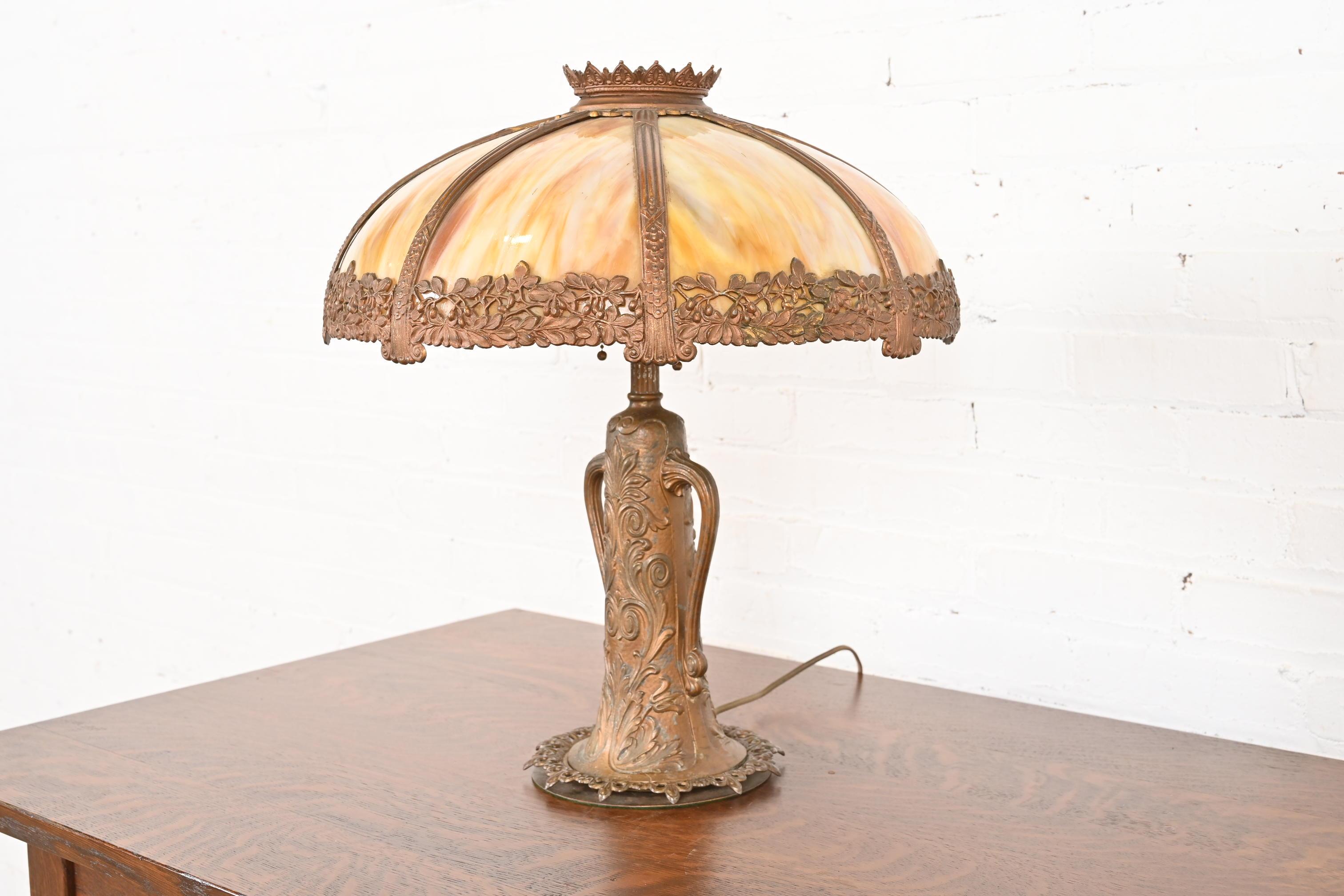 Antique Art Nouveau Slag Glass Table Lamp in the Manner of Handel, Circa 1920s In Good Condition For Sale In South Bend, IN