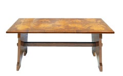 Panchina antica in stile Art Nouveau a forma di piccolo albero di pere