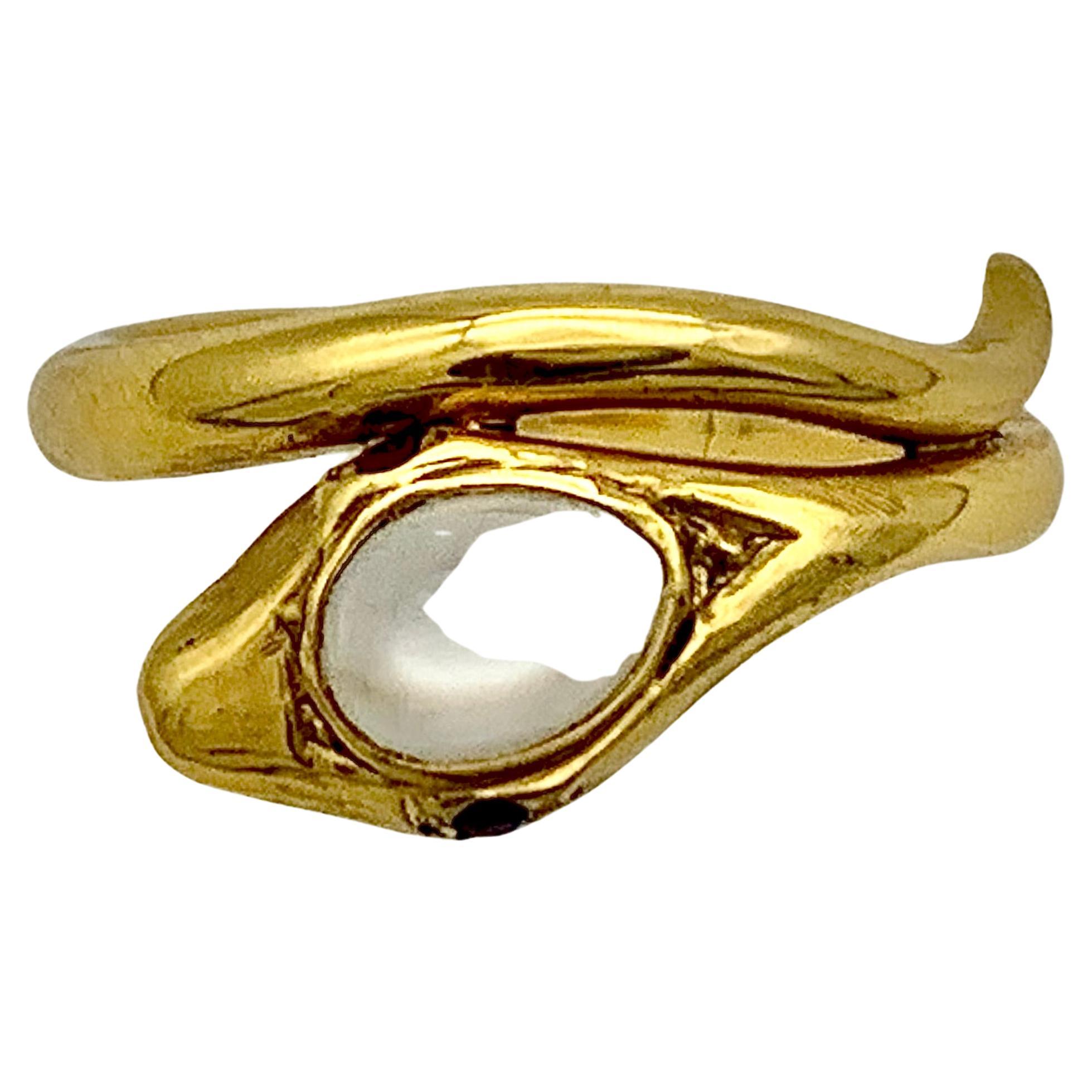 The snake ring as a symbol fo eternity was a popular piece of  jewellery. Jewellery with sentimental messages was intensely popular in a period where sentiments had often to be transmitted in secret way. The design of snake rings underwent  many