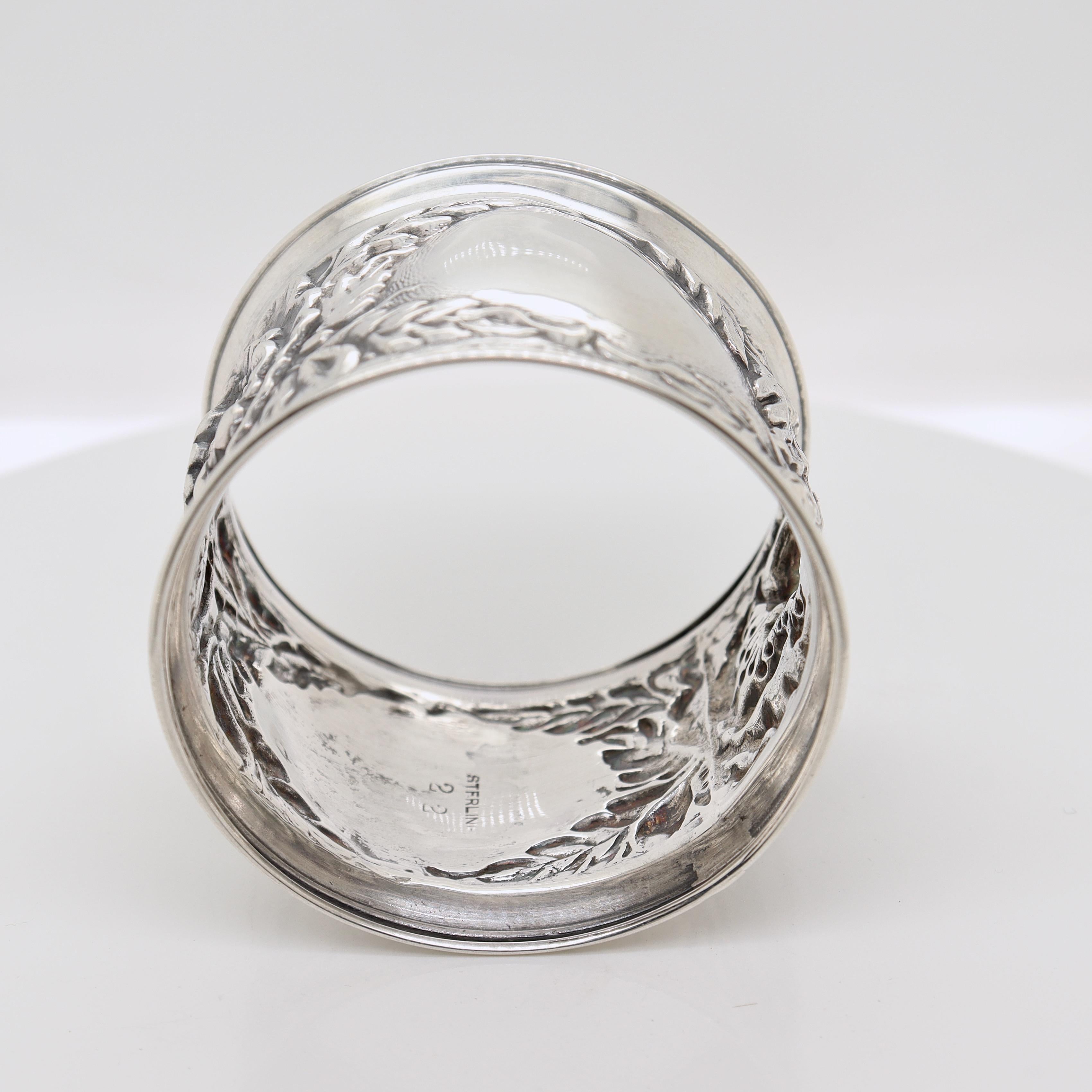 Antiker Jugendstil-Serviergeschirr-Ring aus Sterlingsilber mit Mohnblumen im Angebot 5