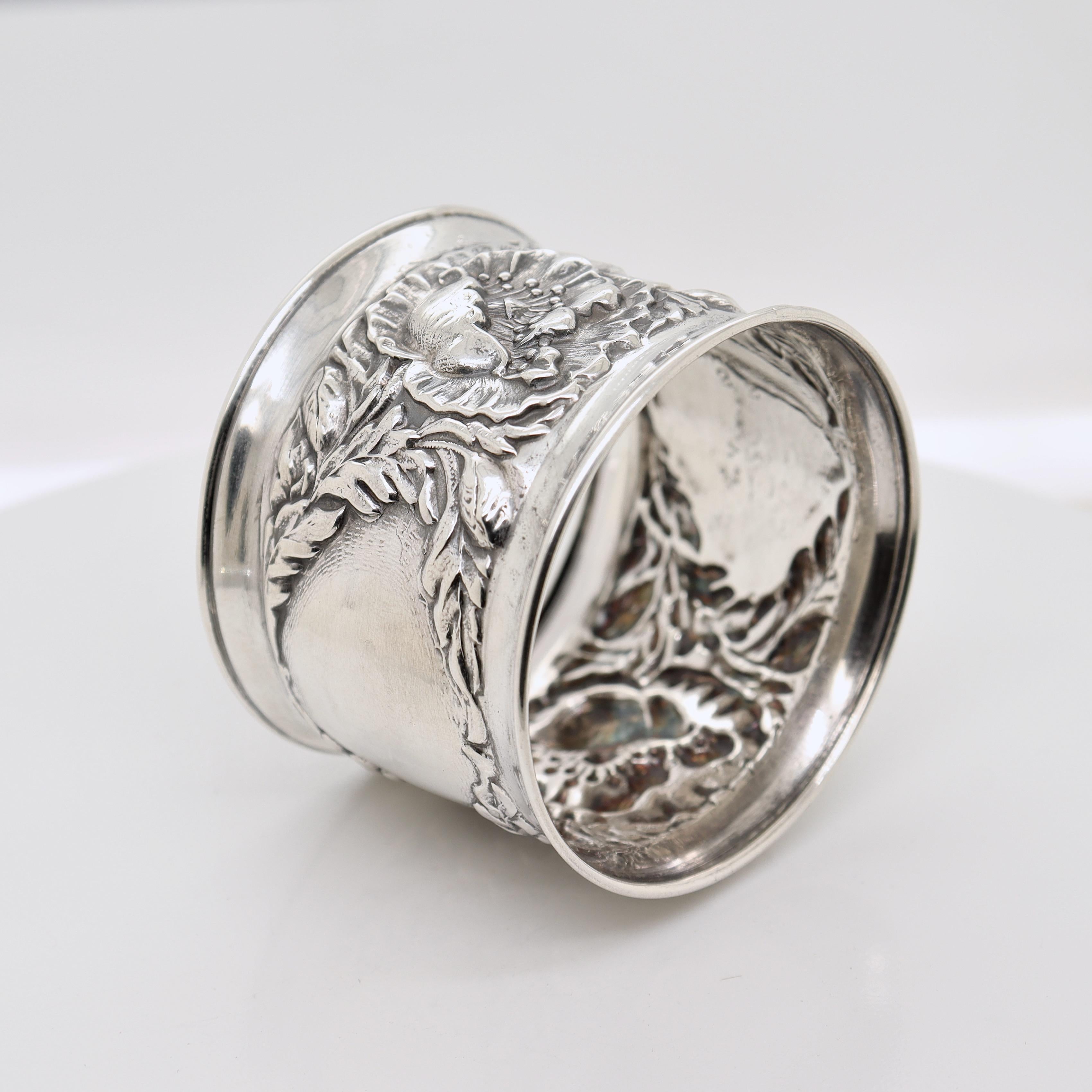 Antiker Jugendstil-Serviergeschirr-Ring aus Sterlingsilber mit Mohnblumen im Angebot 2