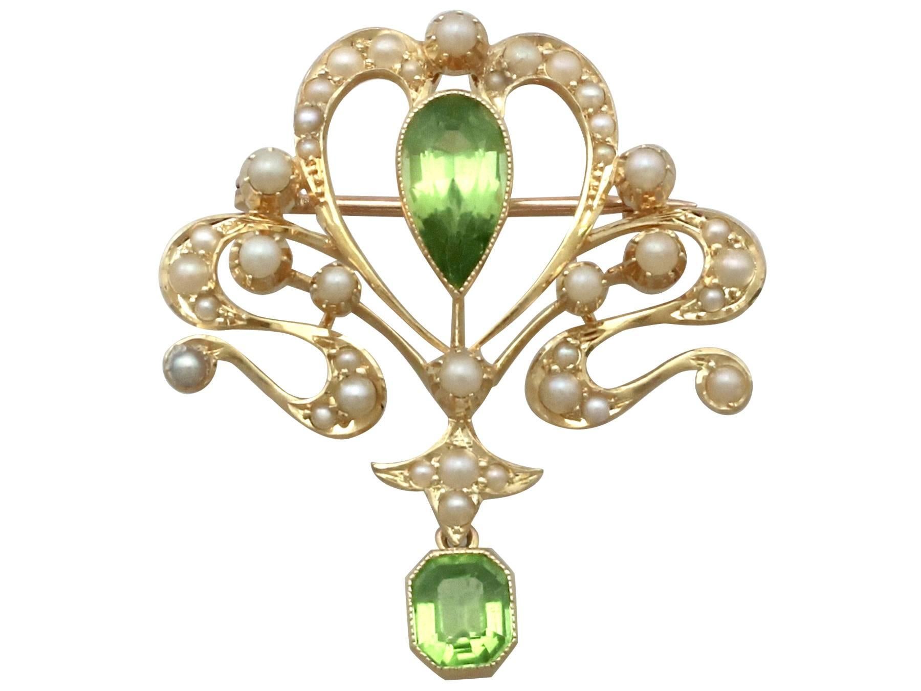 Antique Art Nouveau Style 2.32 Carat Peridot Seed Pearl 15 Karat Gold Pendant 3