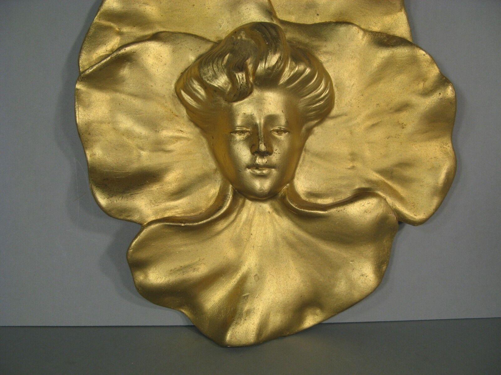 Empire Antique Art Nouveau Terracotta Bas-Relief Mask of a Woman (c. 1900) - 1Y192