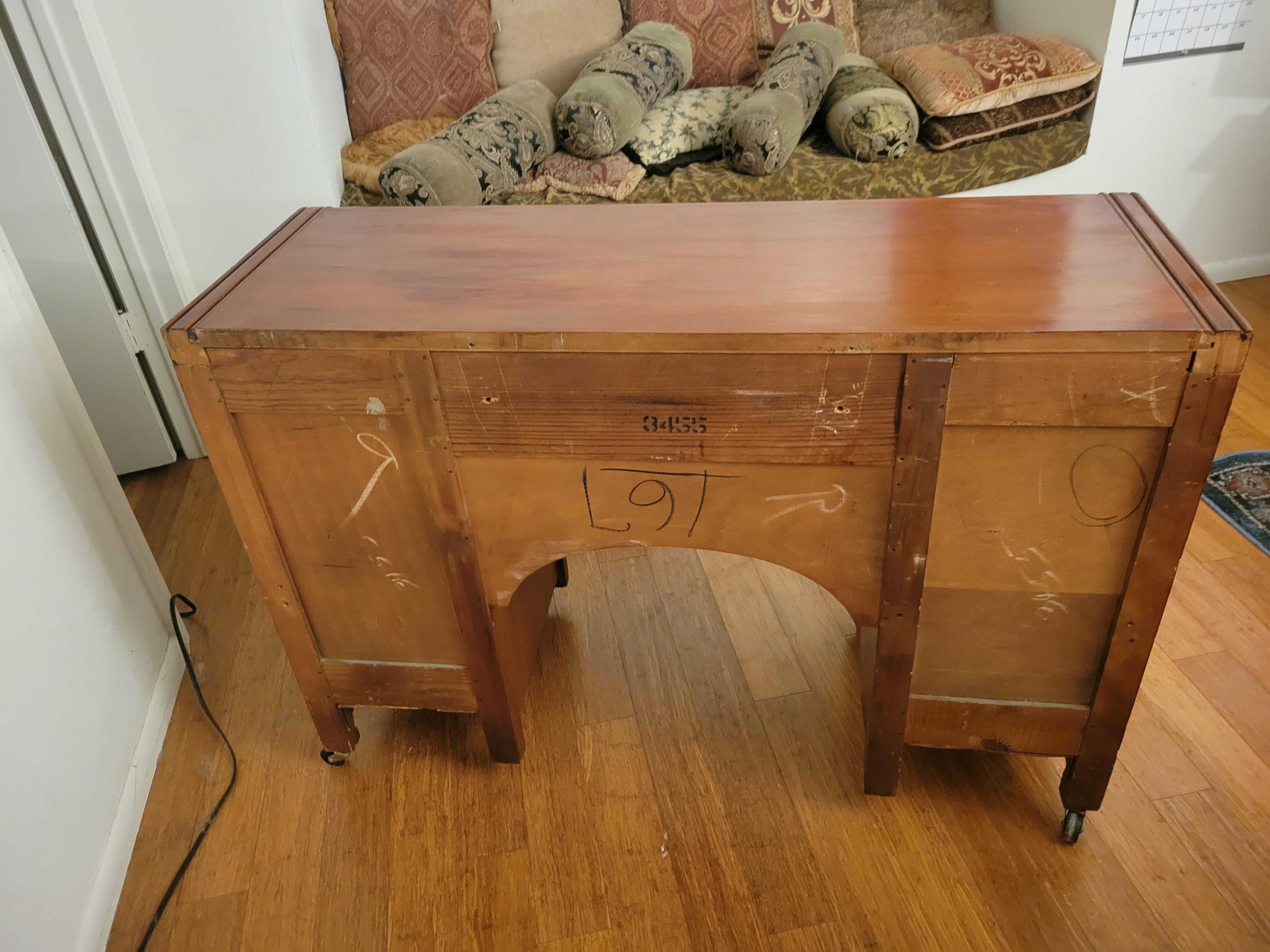 Antique Art Nouveau Vanity or Desk For Sale 3