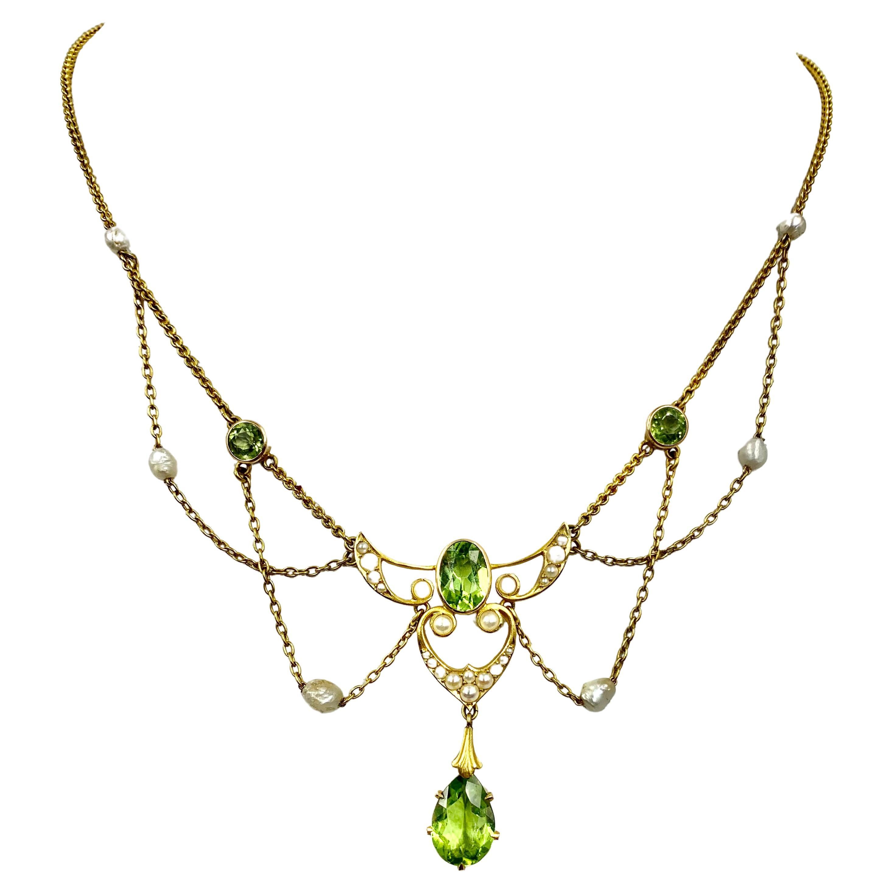 Antique Art Nouveau Winged Heart Peridot Pearl 14K Gold Edwardian Necklace