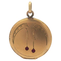 Antique Art Nouveau Or Jaune Pierres Roses Gravées à la Main Pendentif Médaillon Gravé