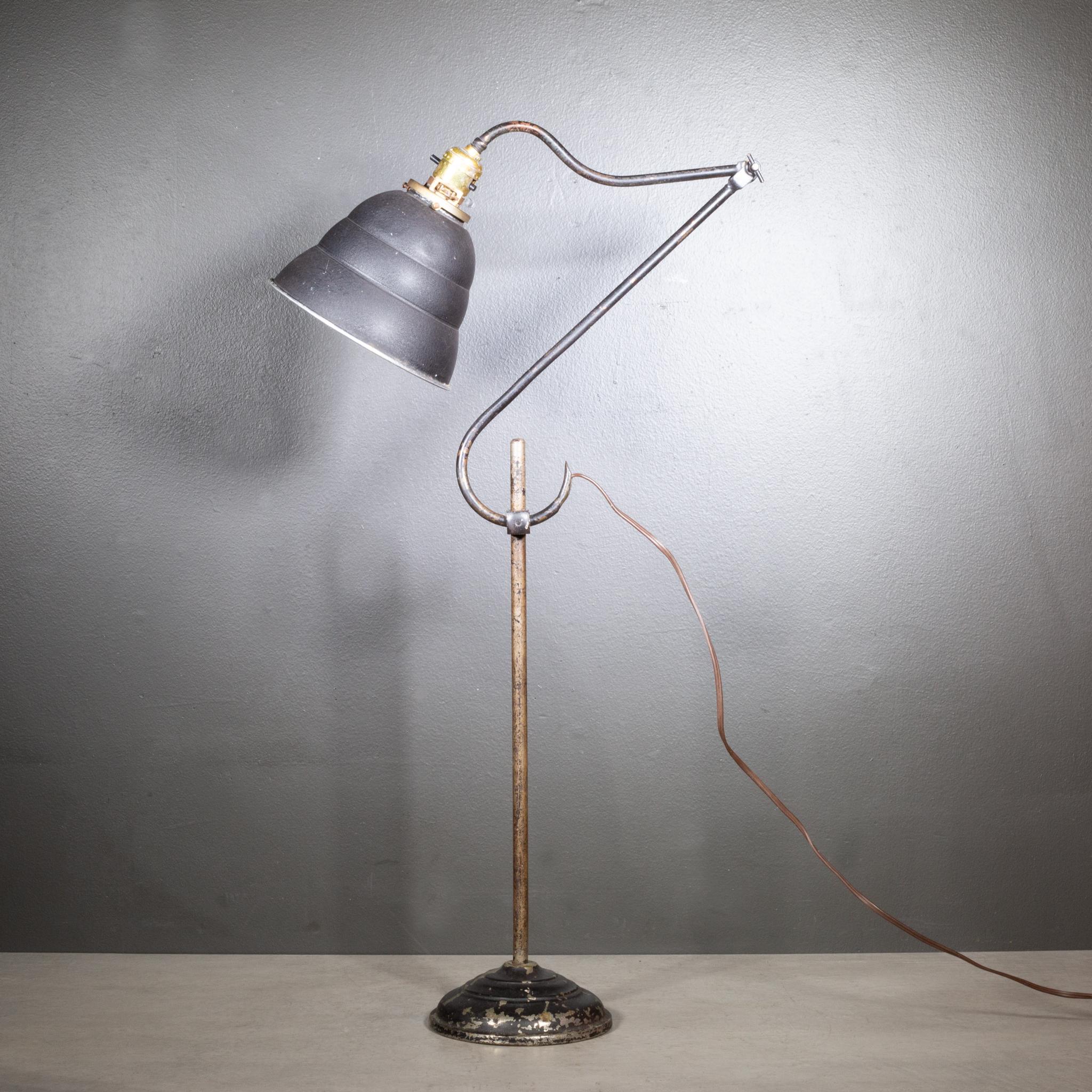 Antique Articulating Industrial Task Lamp c.1920-1940 For Sale 2