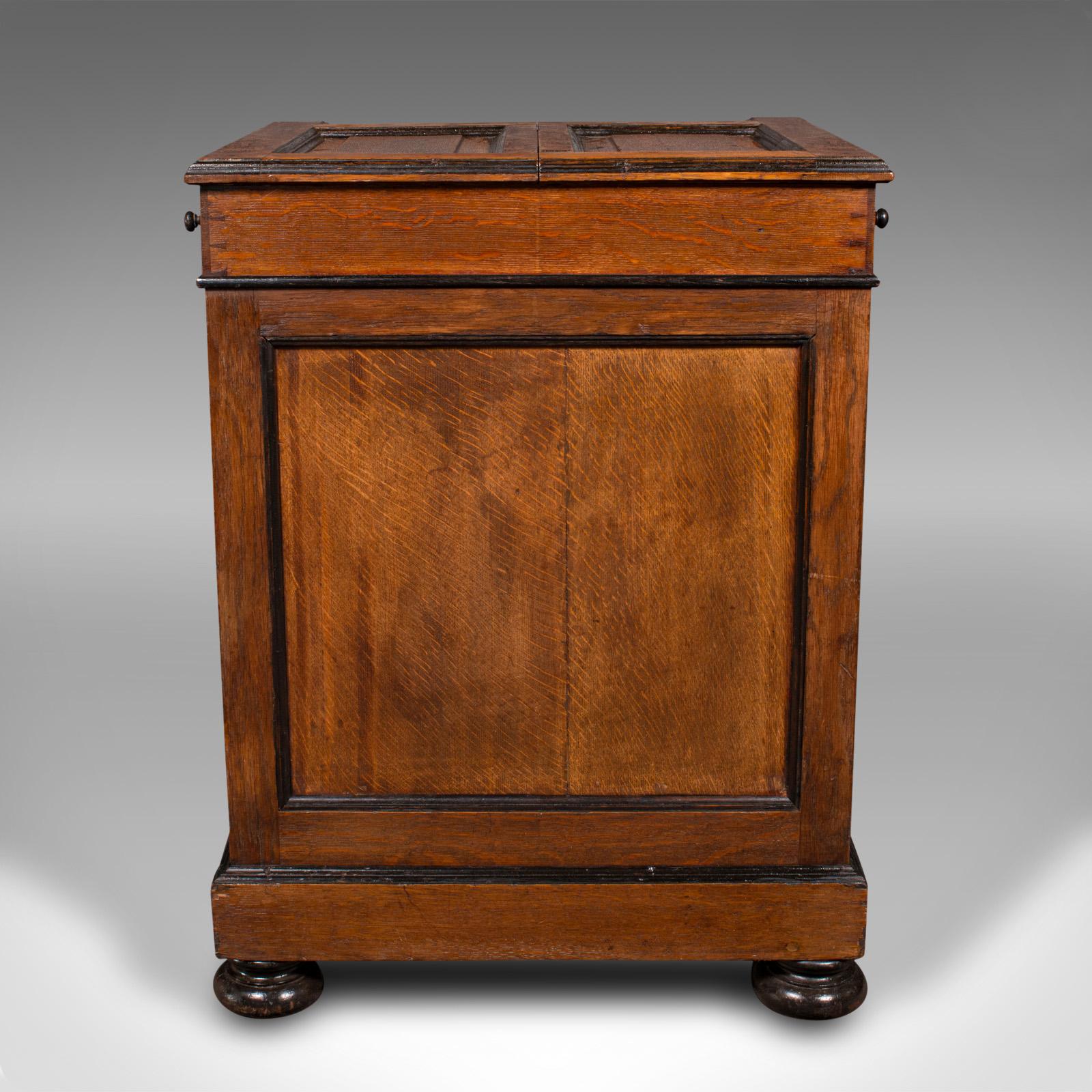 Antiker Künstlermaterial-Tisch, englisch, Eiche, Ständer, Roberson & Co, viktorianisch (19. Jahrhundert) im Angebot