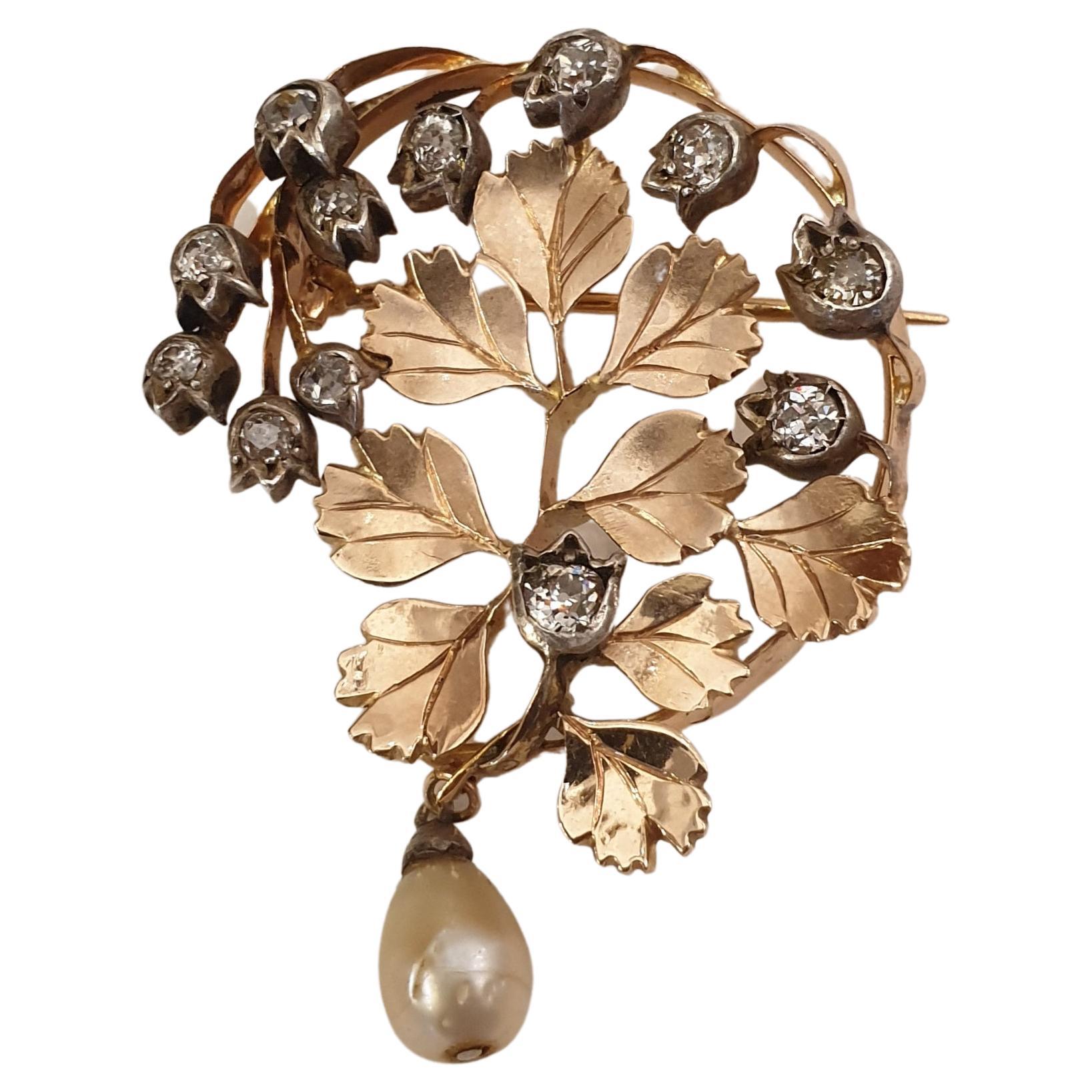 Art Nouveau Antique French Old Mine Cut Diamond Gold Pendant For Sale