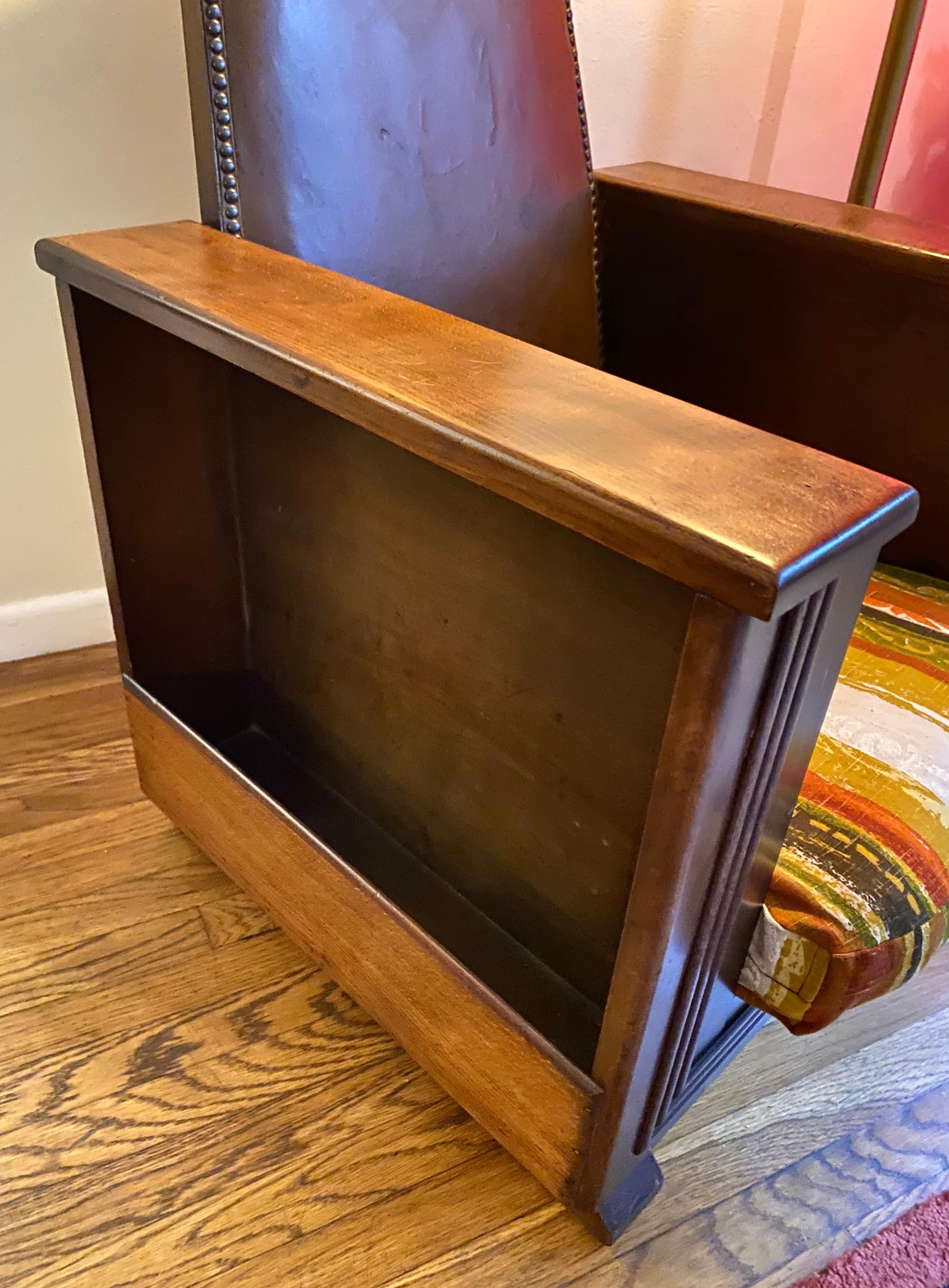 Fauteuil ancien de l'époque des Arts et Métiers avec bibliothèque intégrée Bon état - En vente à Alhambra, CA