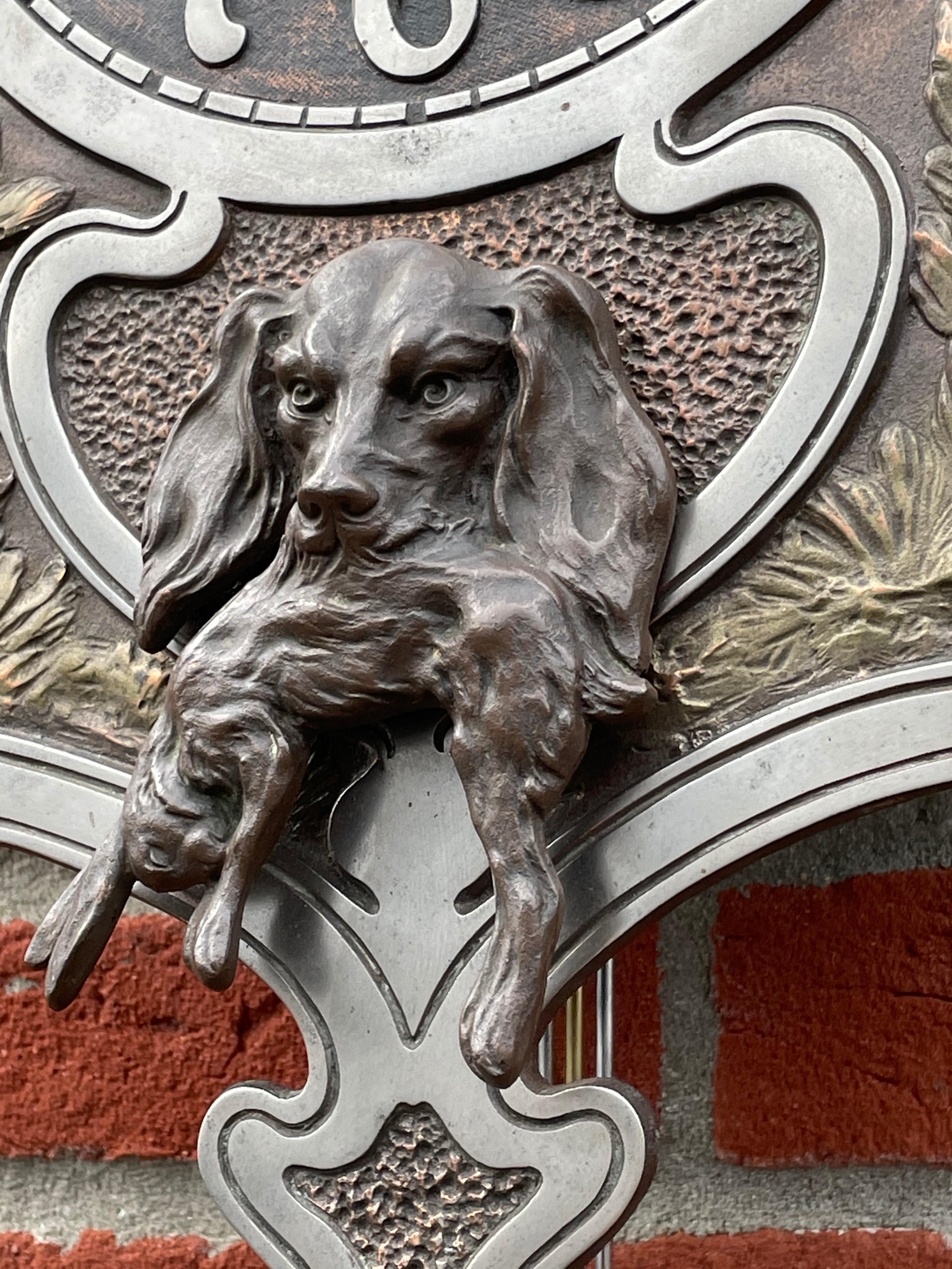 Antike Kunsthandwerkliche Jagduhr mit Bronze-Hunde- und Vogelskulpturen im Angebot 9