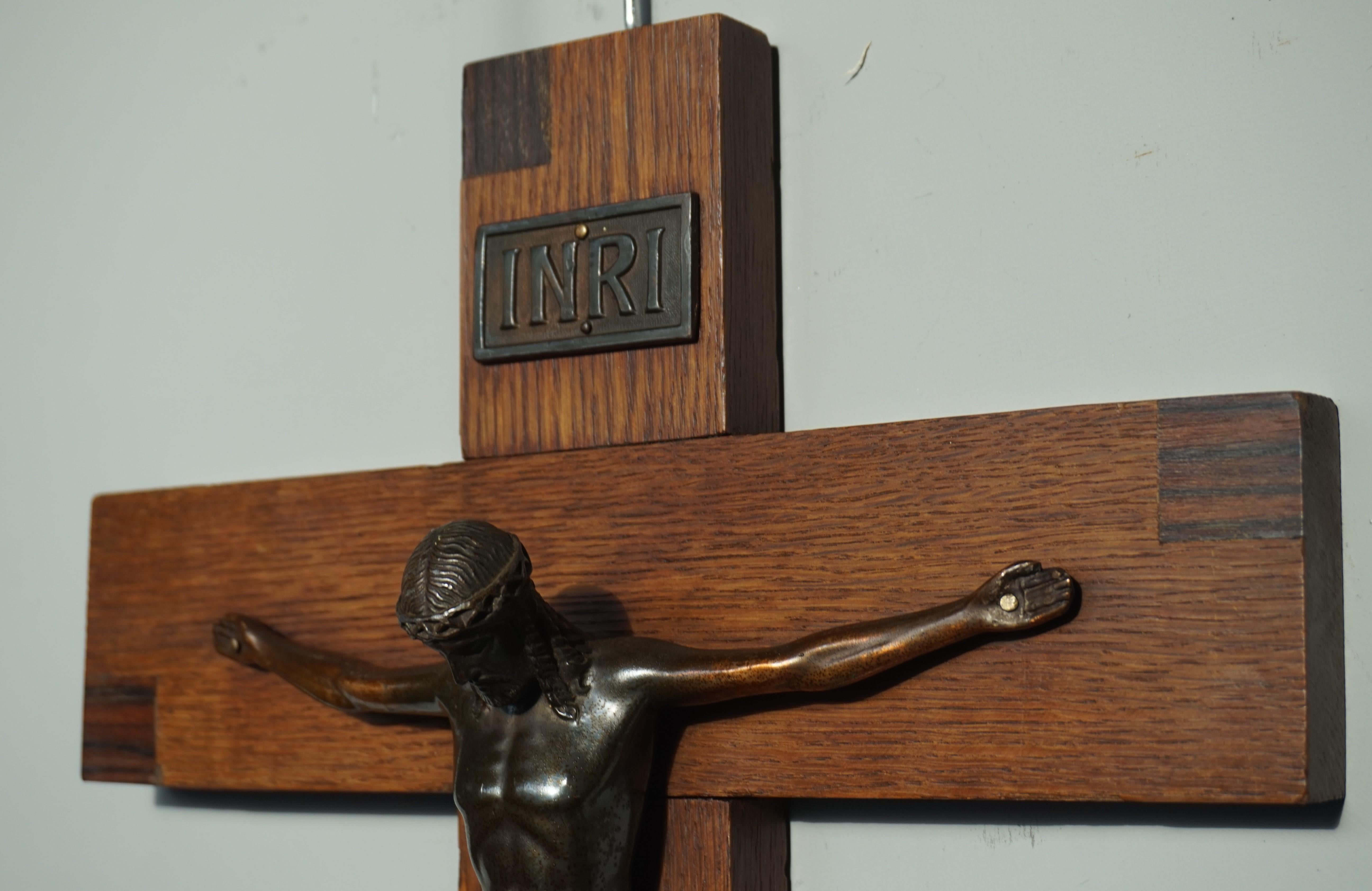Antique Arts & Crafts Oak Cross and Bronzed Metal Corpus of Christ Crucifix For Sale 9