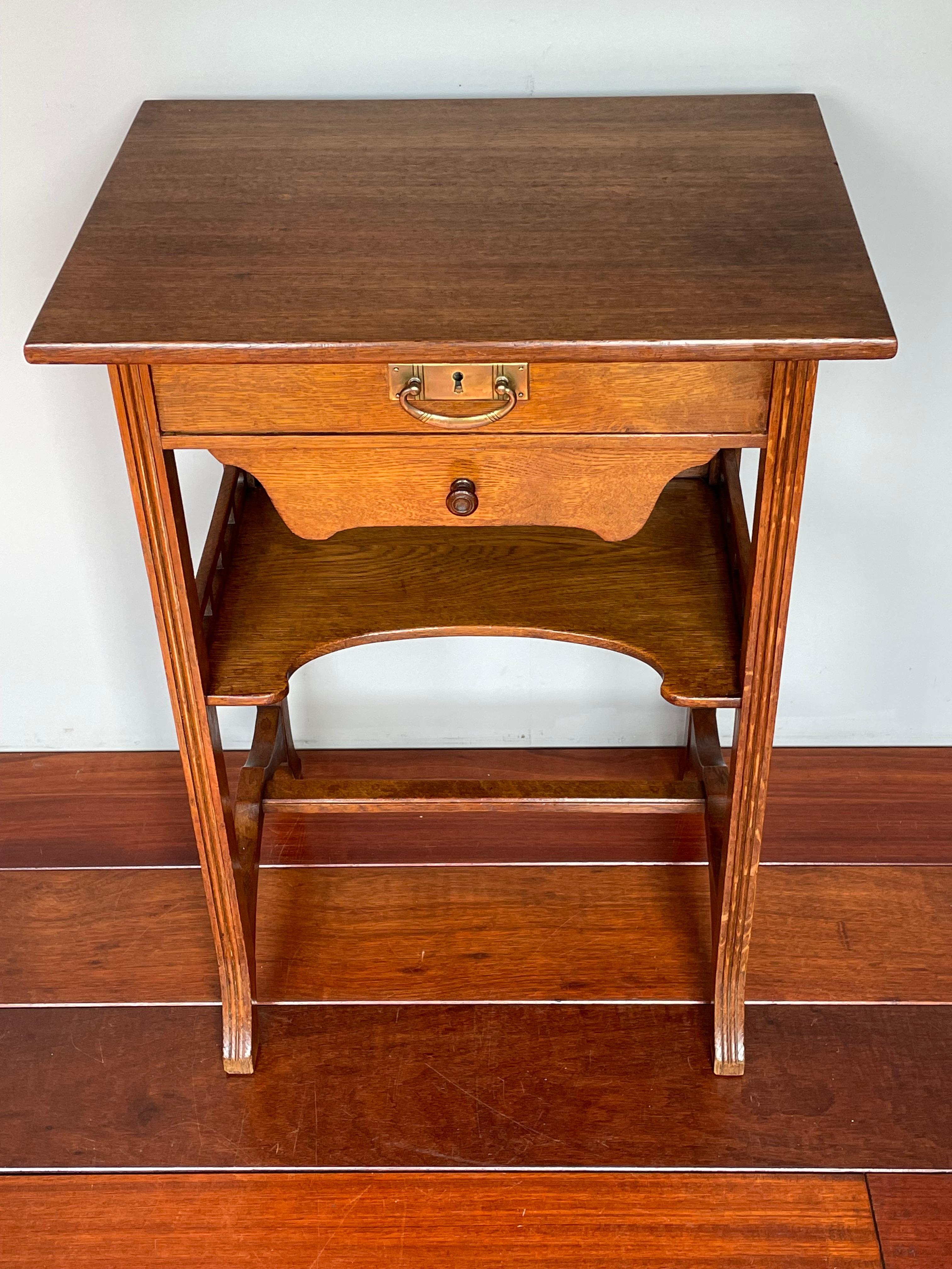 One of a kind, practical size and excellent condition Dutch Arts and Crafts end table.

If you are looking for a practical size and excellent condition Arts and Crafts antique to grace your living space then this unique table could be flying your
