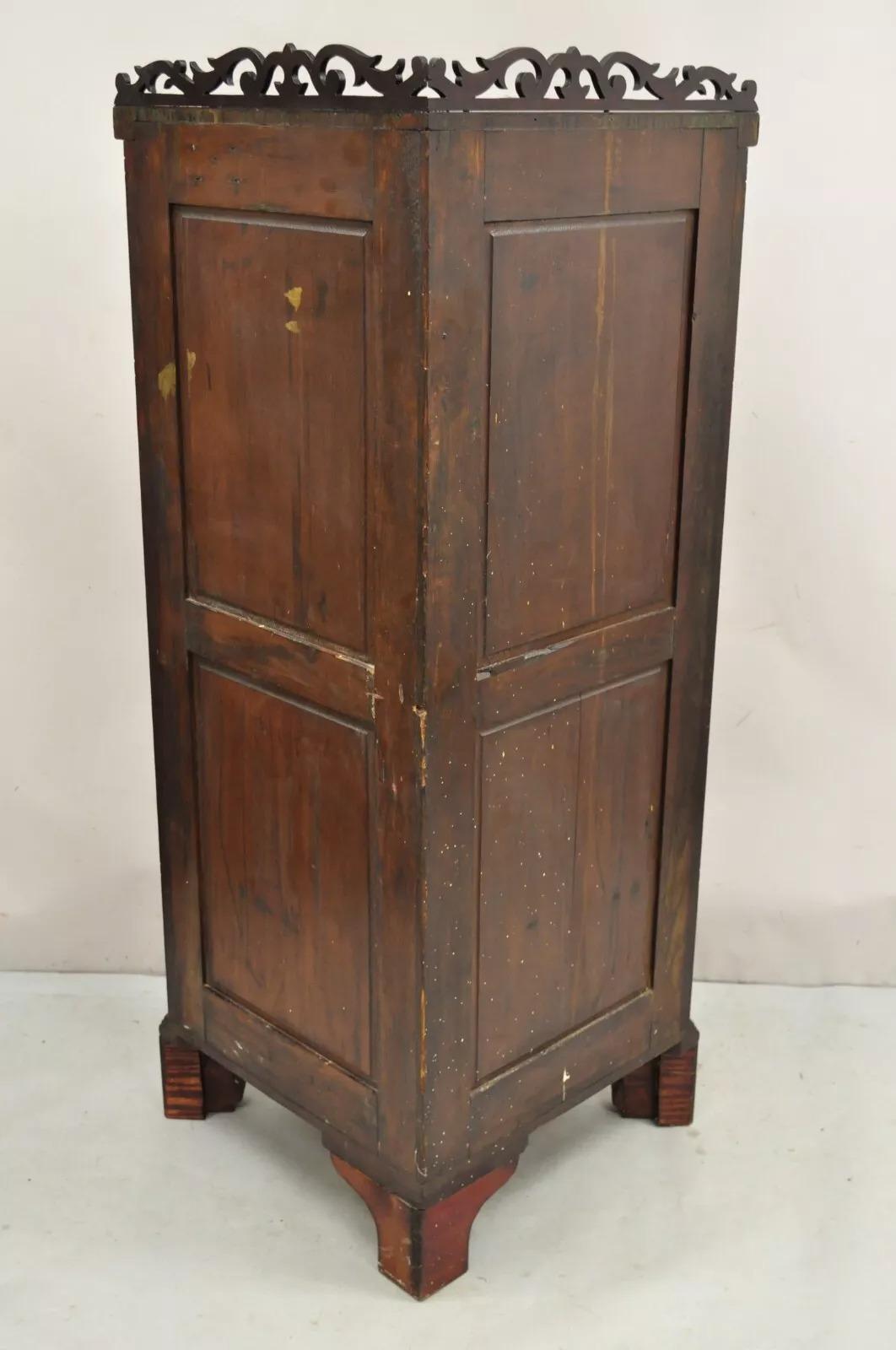 Antique Arts & Craft Oak Wood Glass One Door Fretwork Corner China Cabinet Curio For Sale 4