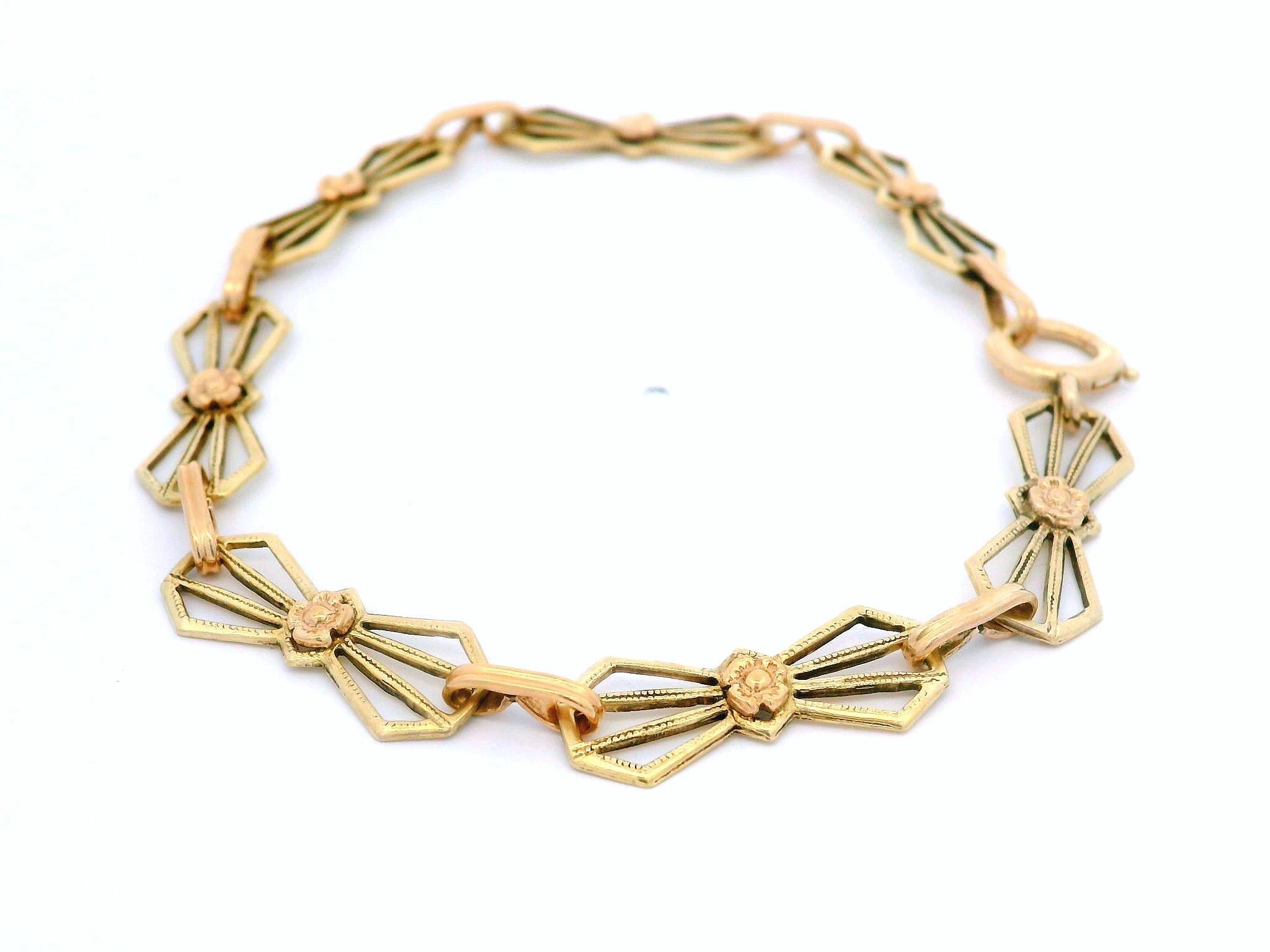 Antique Arts & Crafts 10k Green and Rose Gold Bow Geometric Open Work Bracelet In Good Condition In Montclair, NJ