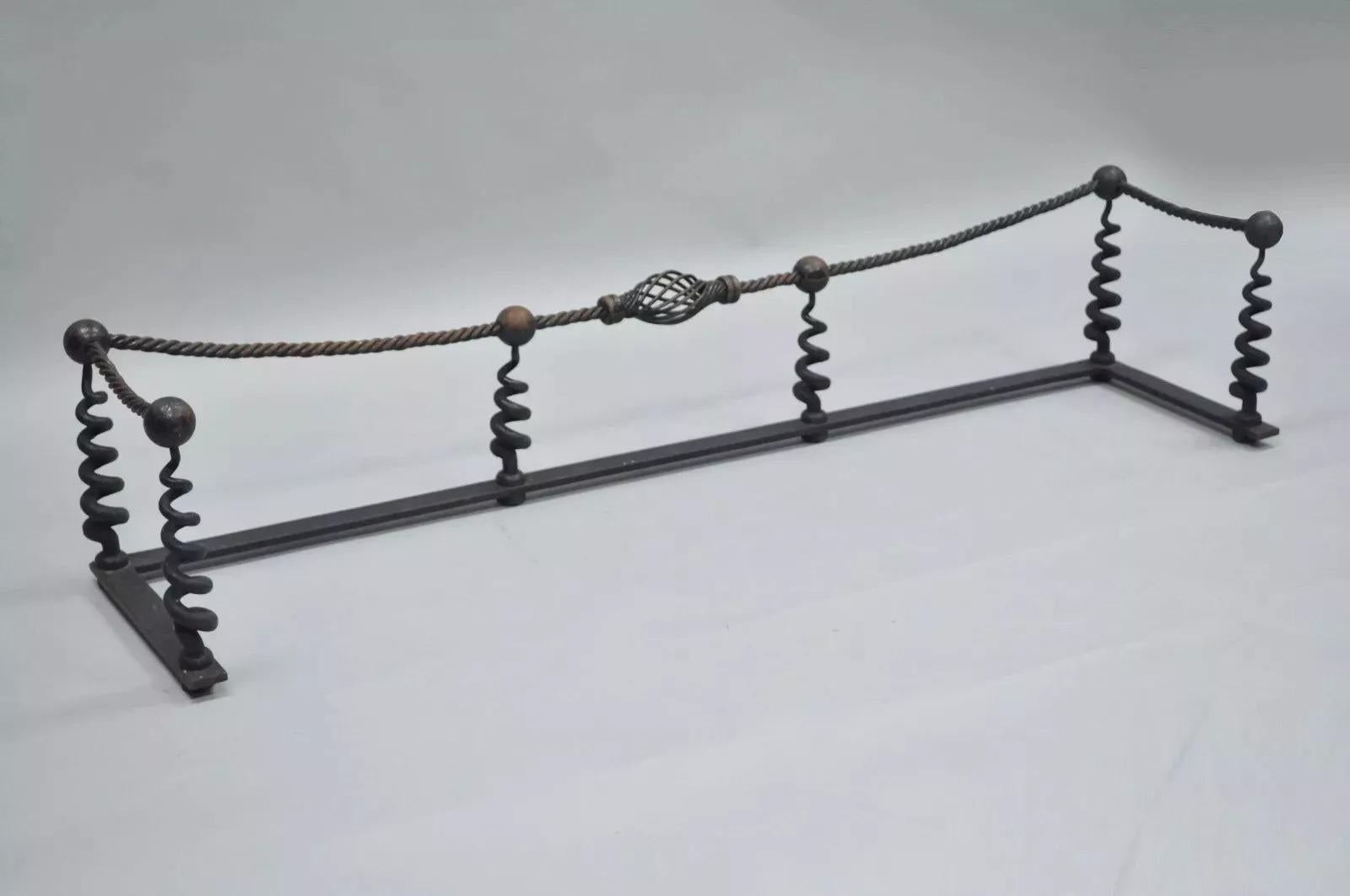 Sconosciuto Antico Arts & Crafts 56