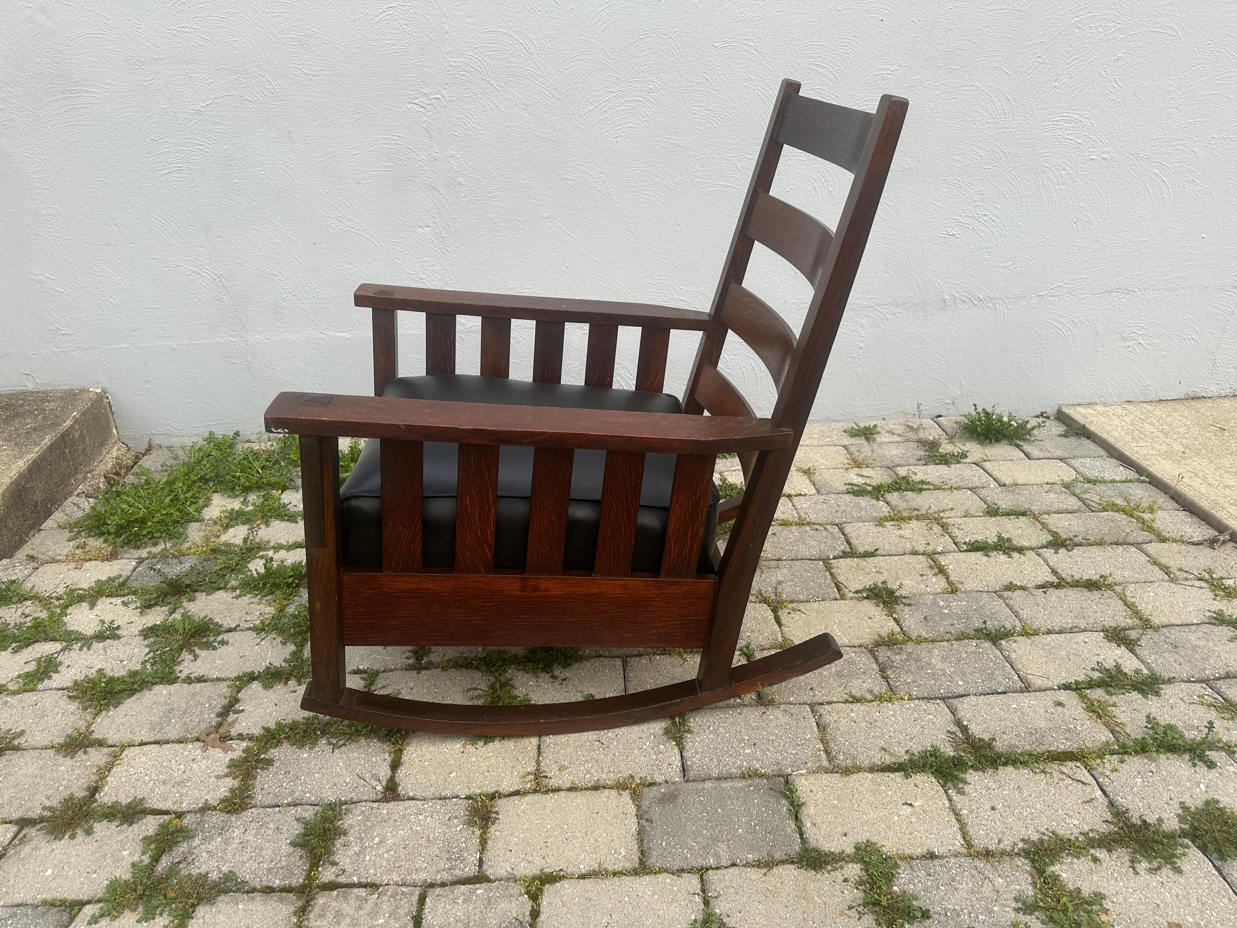 Sillón antiguo Arts & Crafts de Harden - Stickley era W7860  EN  VENTA Artes y manualidades