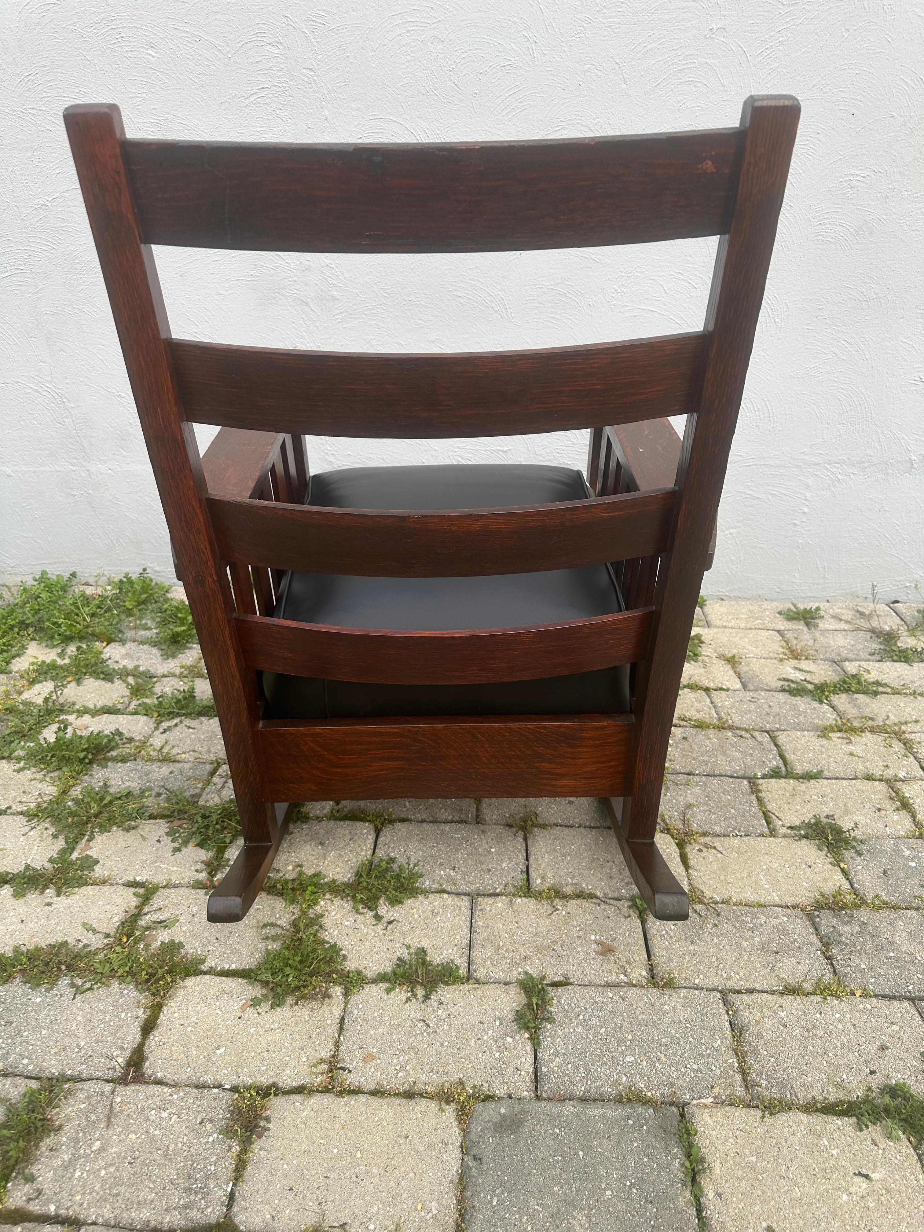 Sillón antiguo Arts & Crafts de Harden - Stickley era W7860  EN  VENTA en Bueno Estado en Shamokin Dam, PA