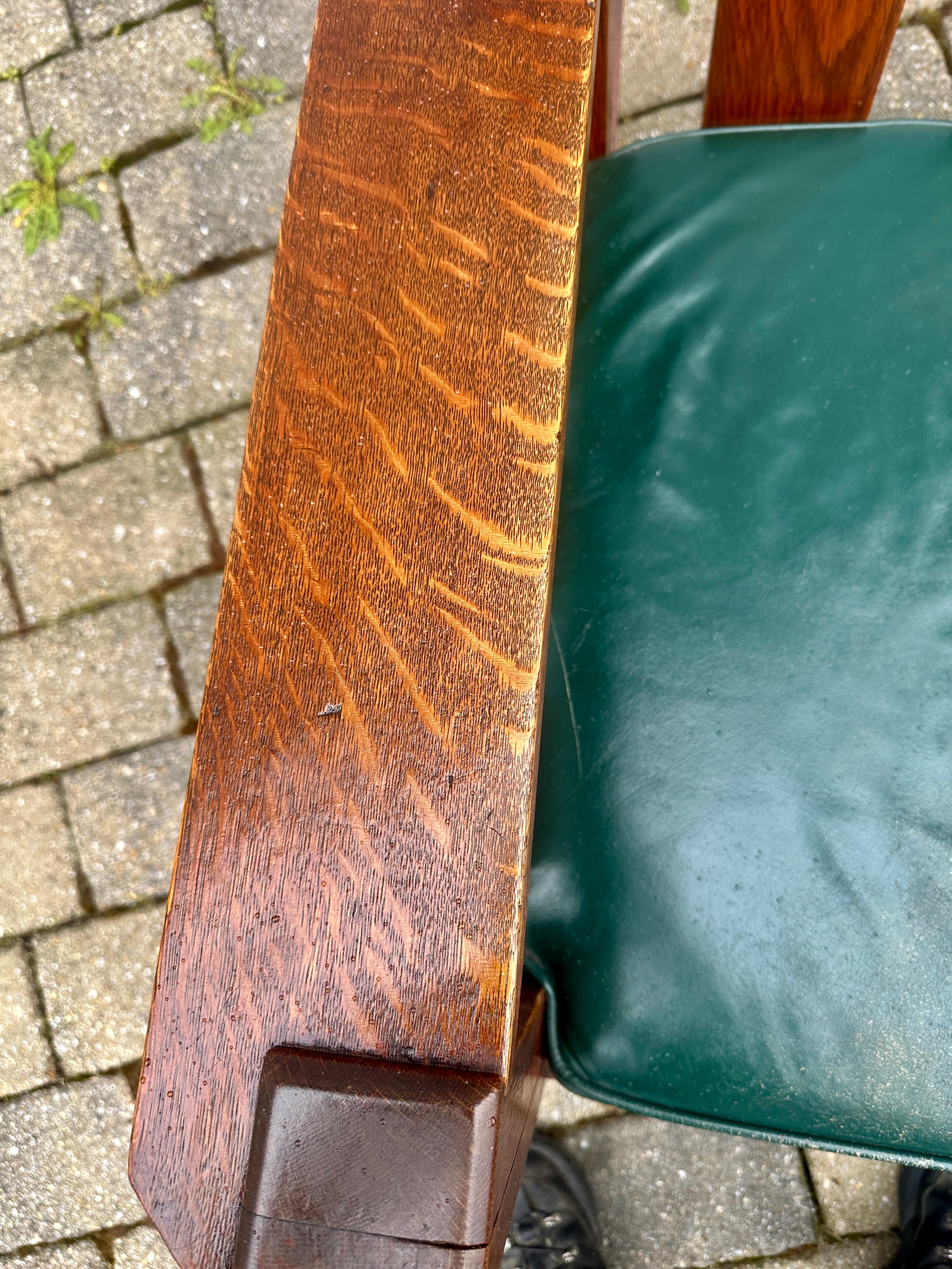 Antique Arts & Crafts Arm Rocking Cube Chair by 