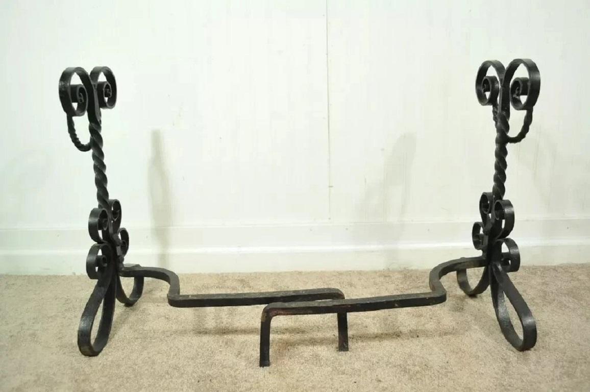 Paire de chenets anciens en fer forgé noir à volutes Arte Antiques & Crafts Art Nouveau en vente 4
