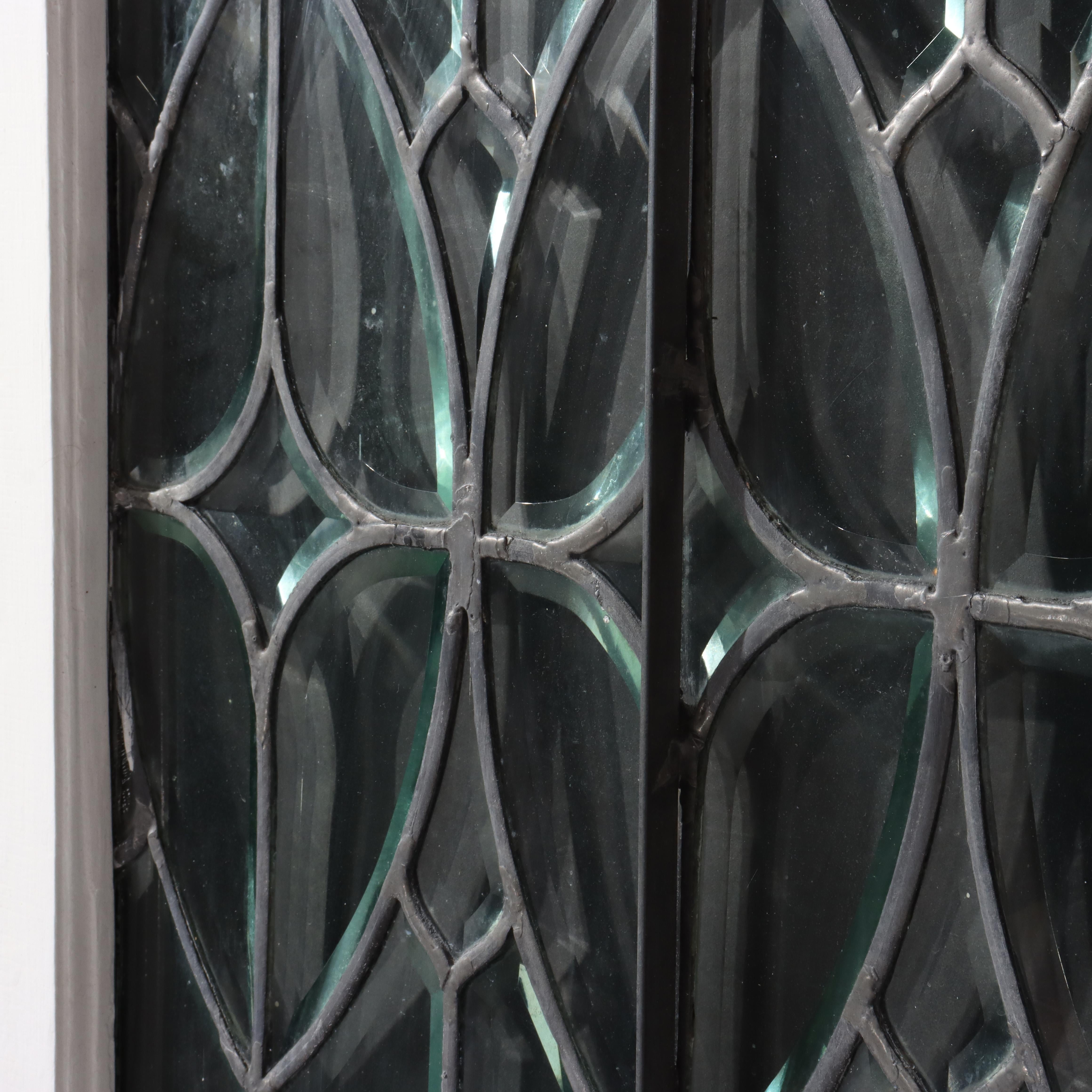 Antique Arts & Crafts Beveled Leaded & Beveled Glass Window C1920 In Good Condition For Sale In Big Flats, NY