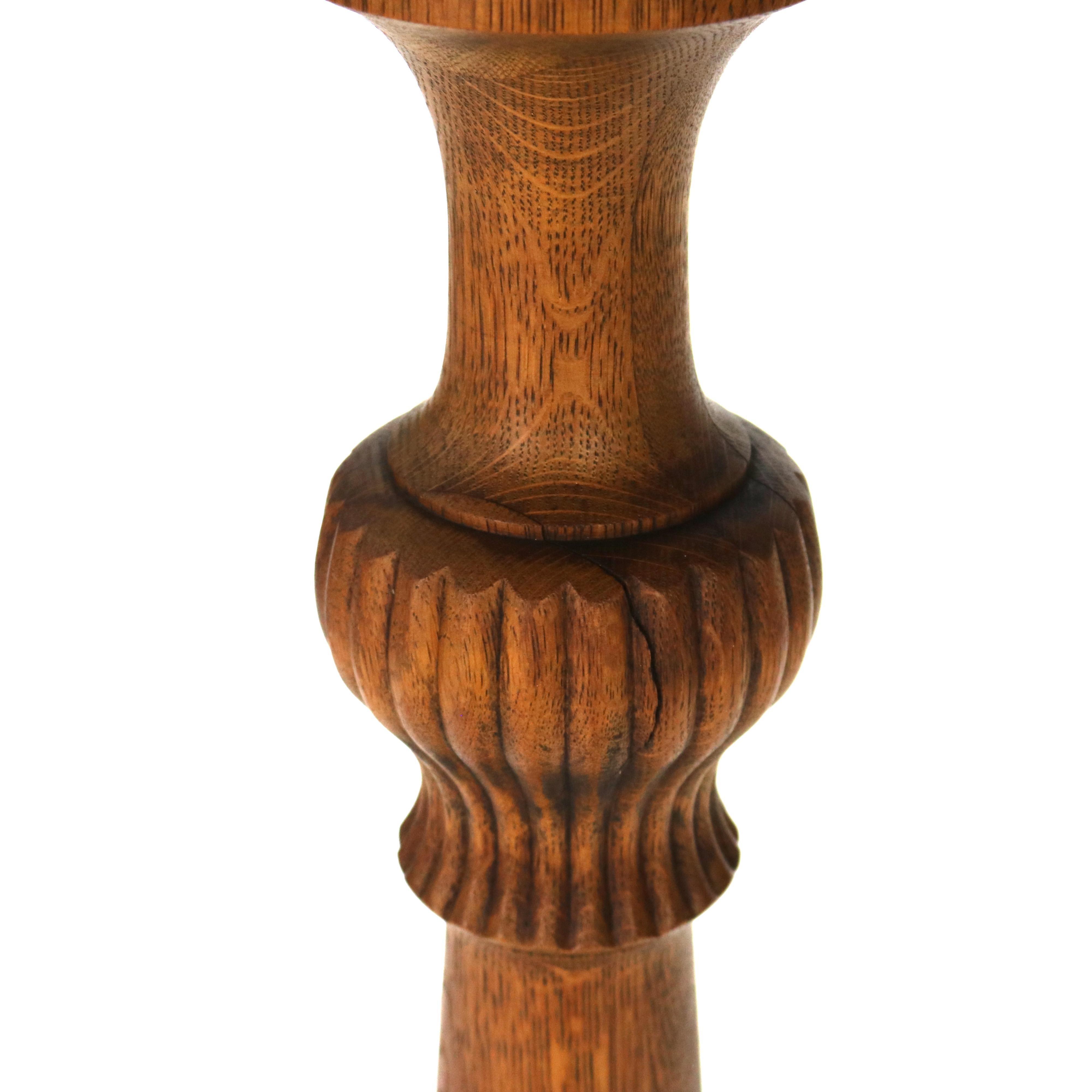 Antico supporto per piante in Oak Carved con elementi di melone C1920 in vendita 6