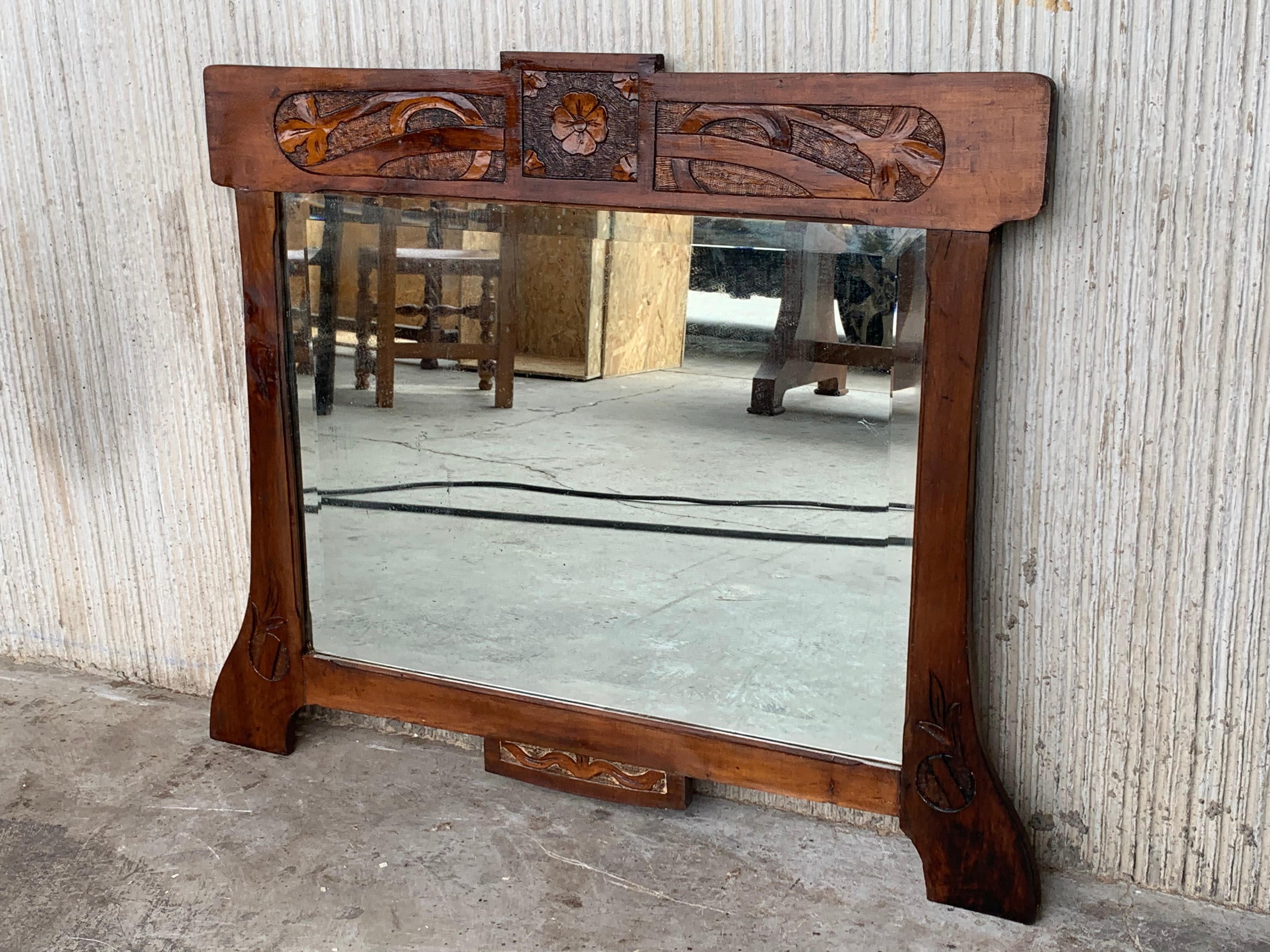 Antiguo espejo de pared Arts & Crafts de roble tallado, hacia 1920 Artes y manualidades en venta