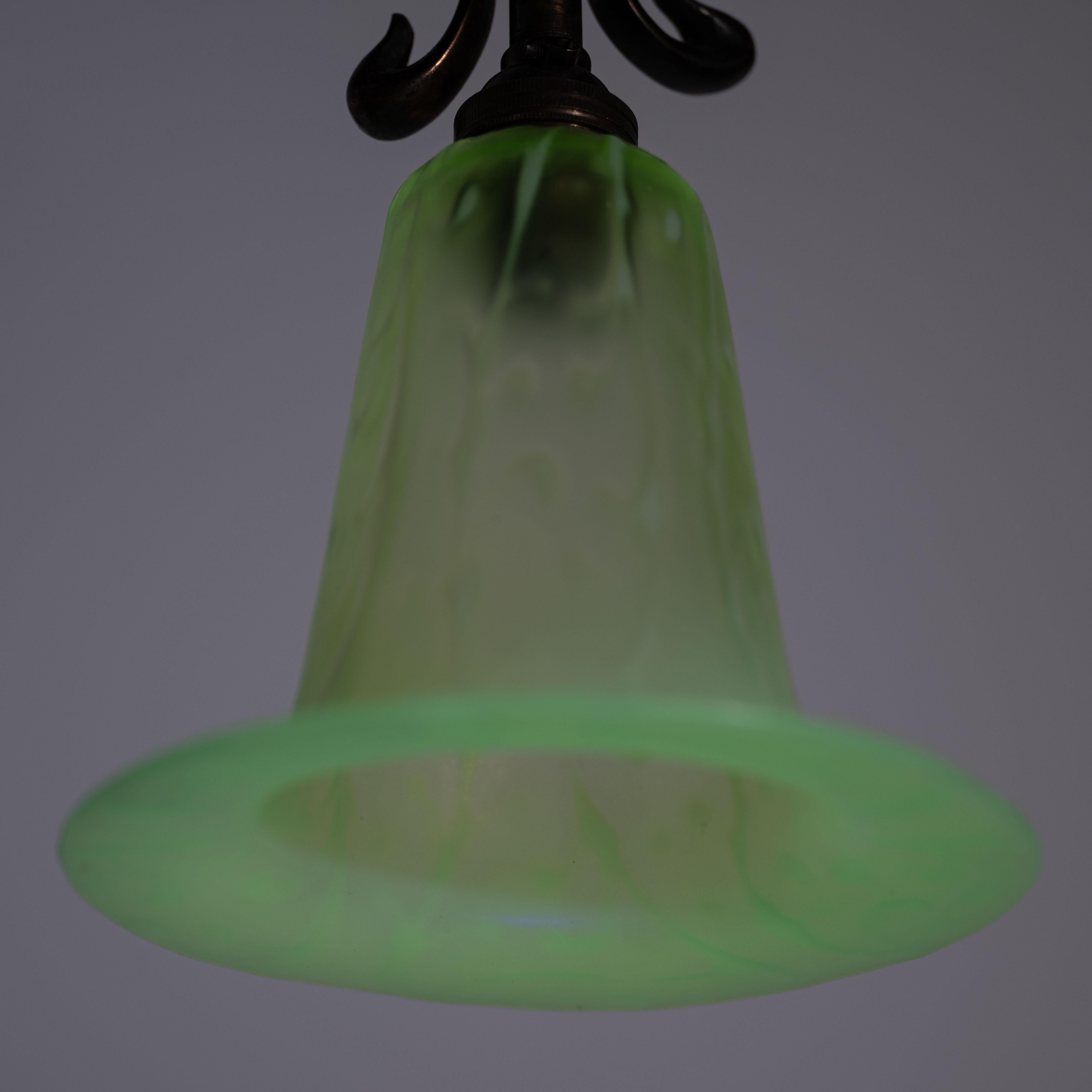 Antique Arts & Crafts Cast Copper Lamp With Rare Straw Vaseline Bell Shade For Sale 8