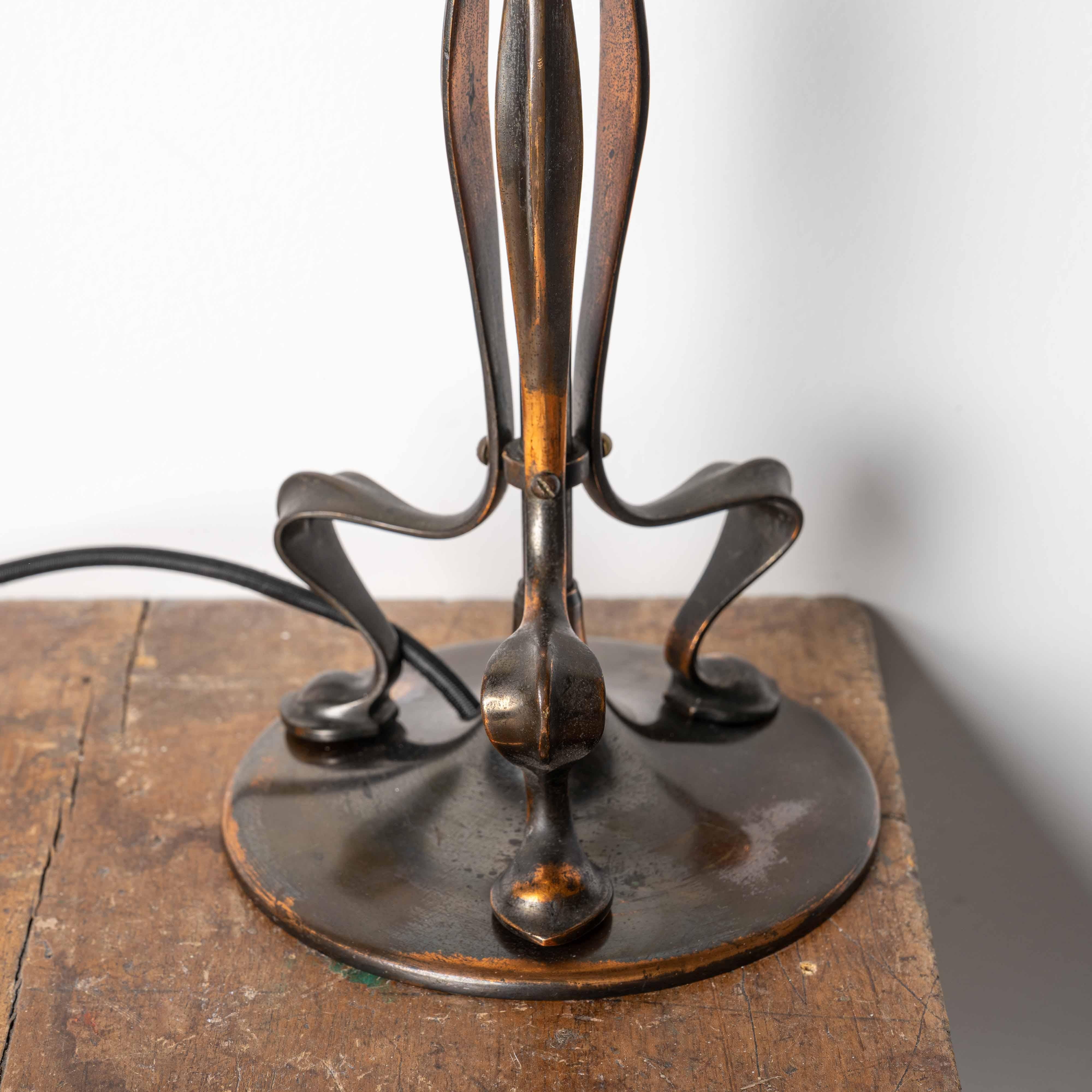 Antique Arts & Crafts Cast Copper Lamp With Rare Straw Vaseline Bell Shade For Sale 2