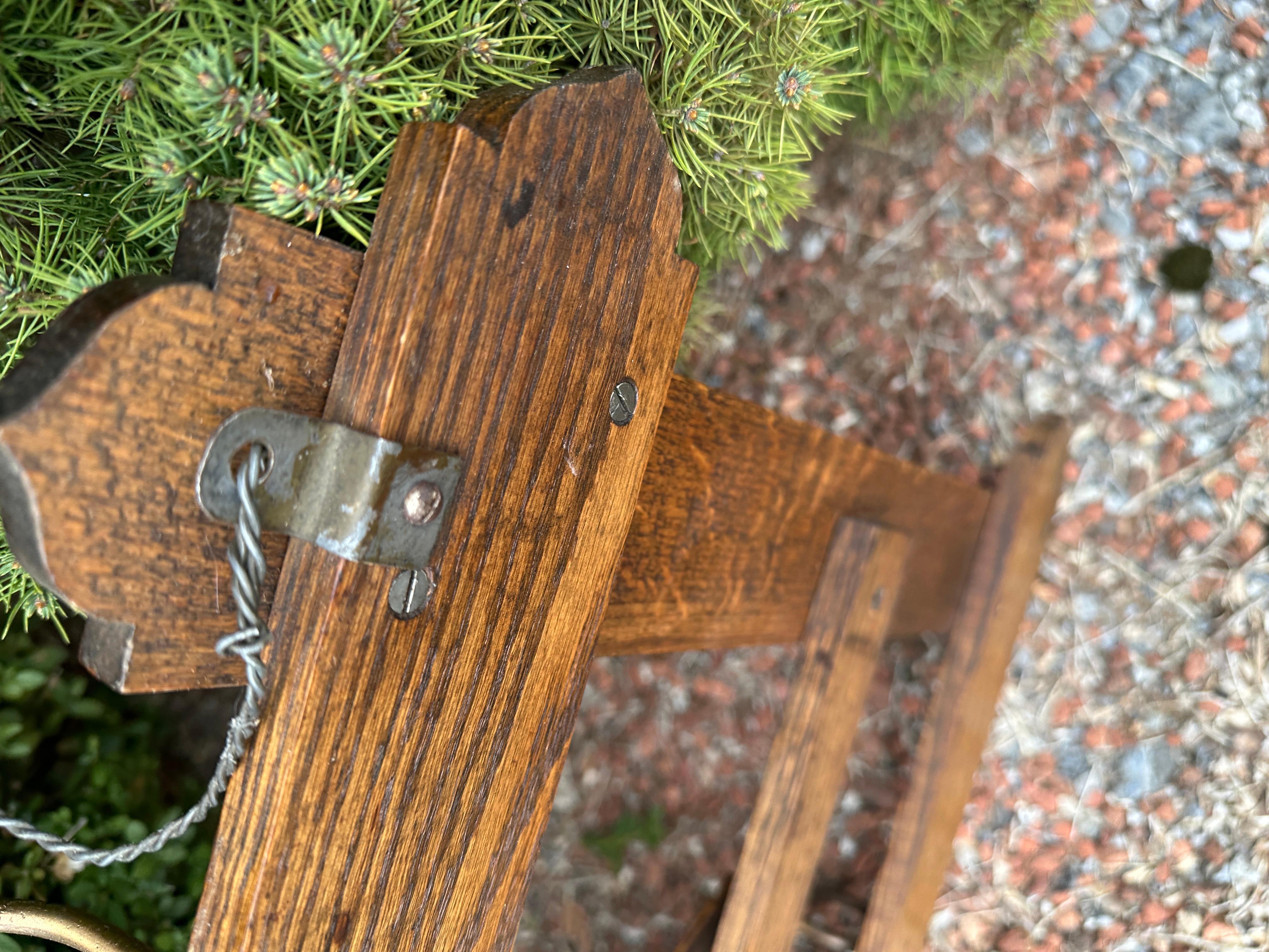 American Antique A@C Coat Hanger with Mirror Stickley era W1732     SALE For Sale