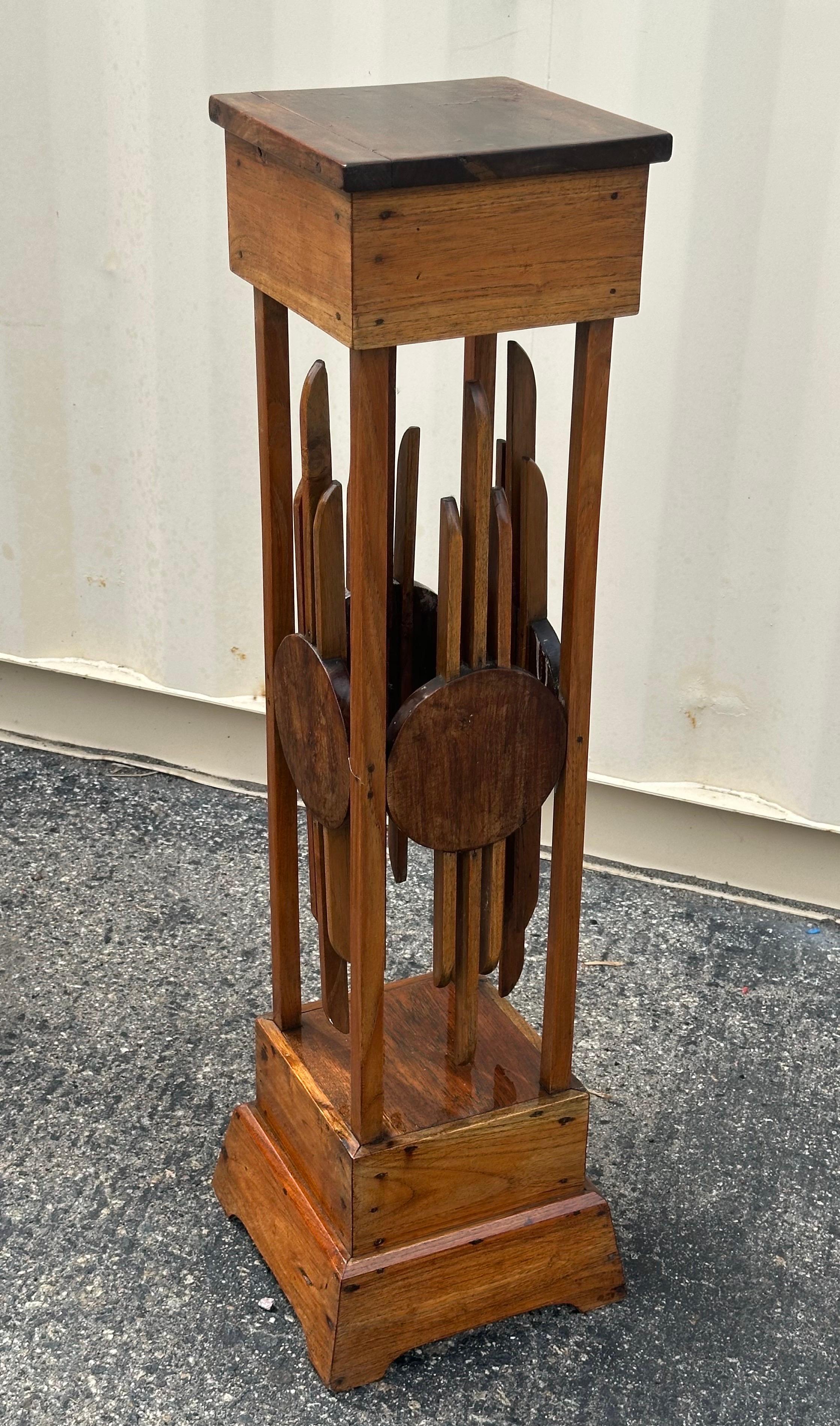 Antico supporto per piante in legno di ciliegio realizzato su misura per Arti e Mestieri In condizioni buone in vendita a San Diego, CA