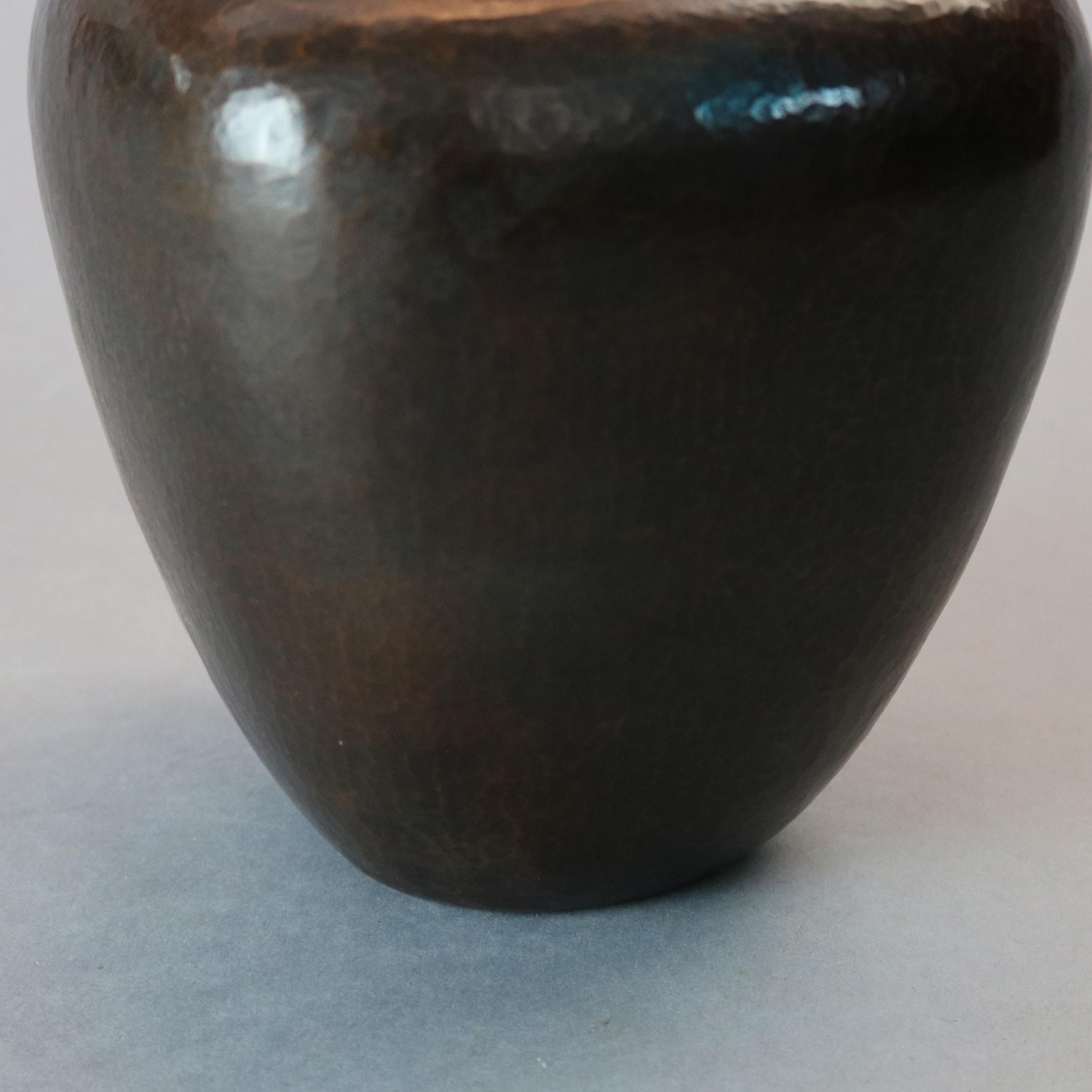 Antique Arts & Crafts Dirk Van Erp Hammered Copper Shouldered Vase, circa 1910 1