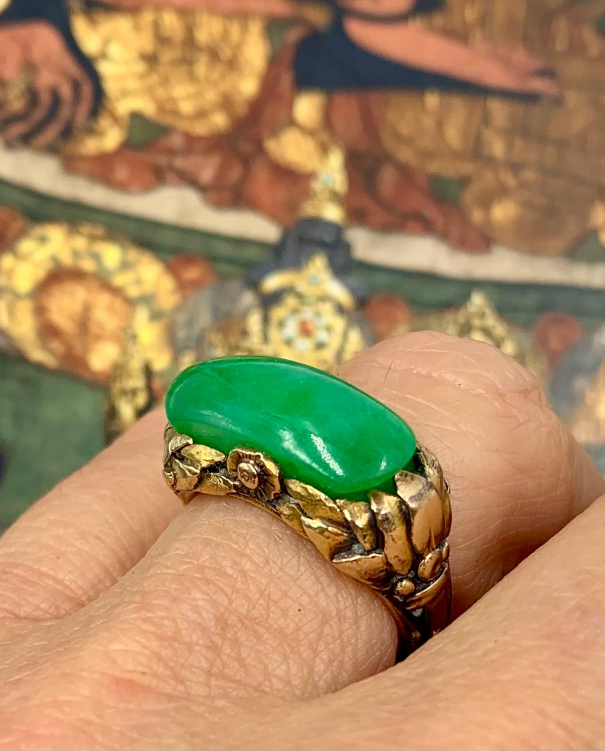 Arts and Crafts Antique Arts & Crafts Fine Chinese Apple Green Jade 14K Yellow Gold Saddle Ring For Sale