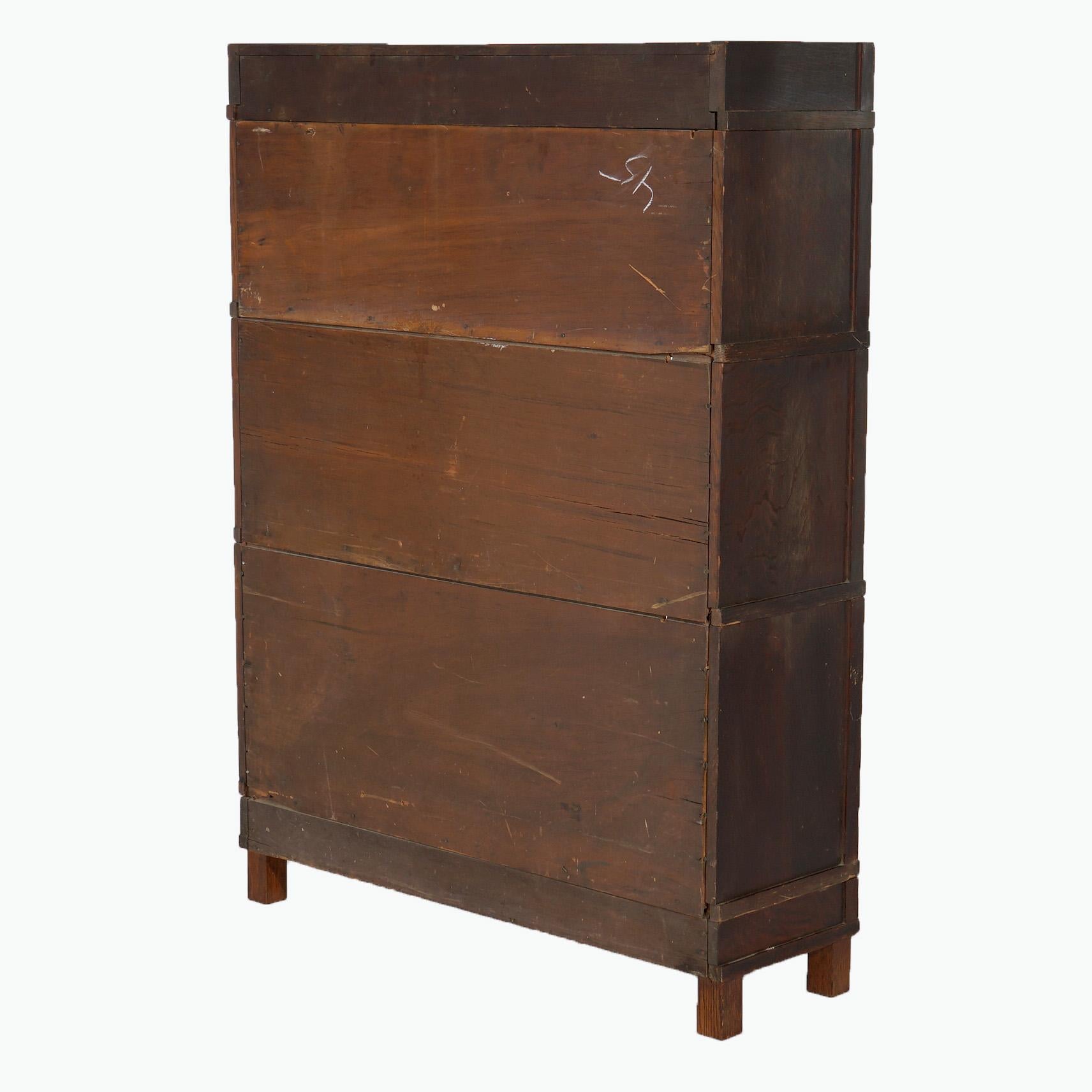 Antique Arts & Crafts Globe Wernicke Three Stack Barrister Bookcase, circa 1910 In Good Condition In Big Flats, NY