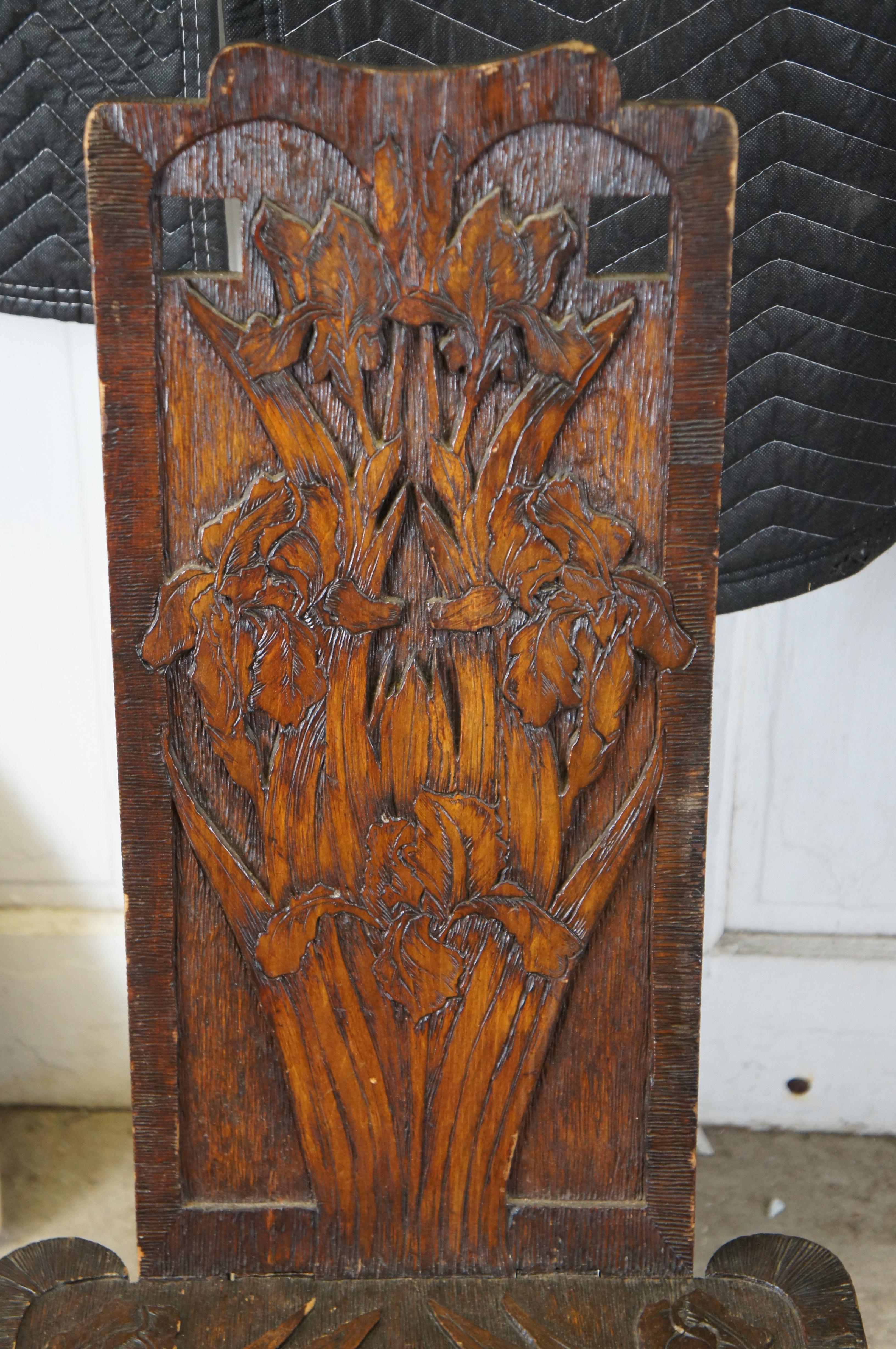 Antique Arts & Crafts Gothic Style Oak Chrysanthemum Carved Pyrography Chair In Fair Condition In Dayton, OH