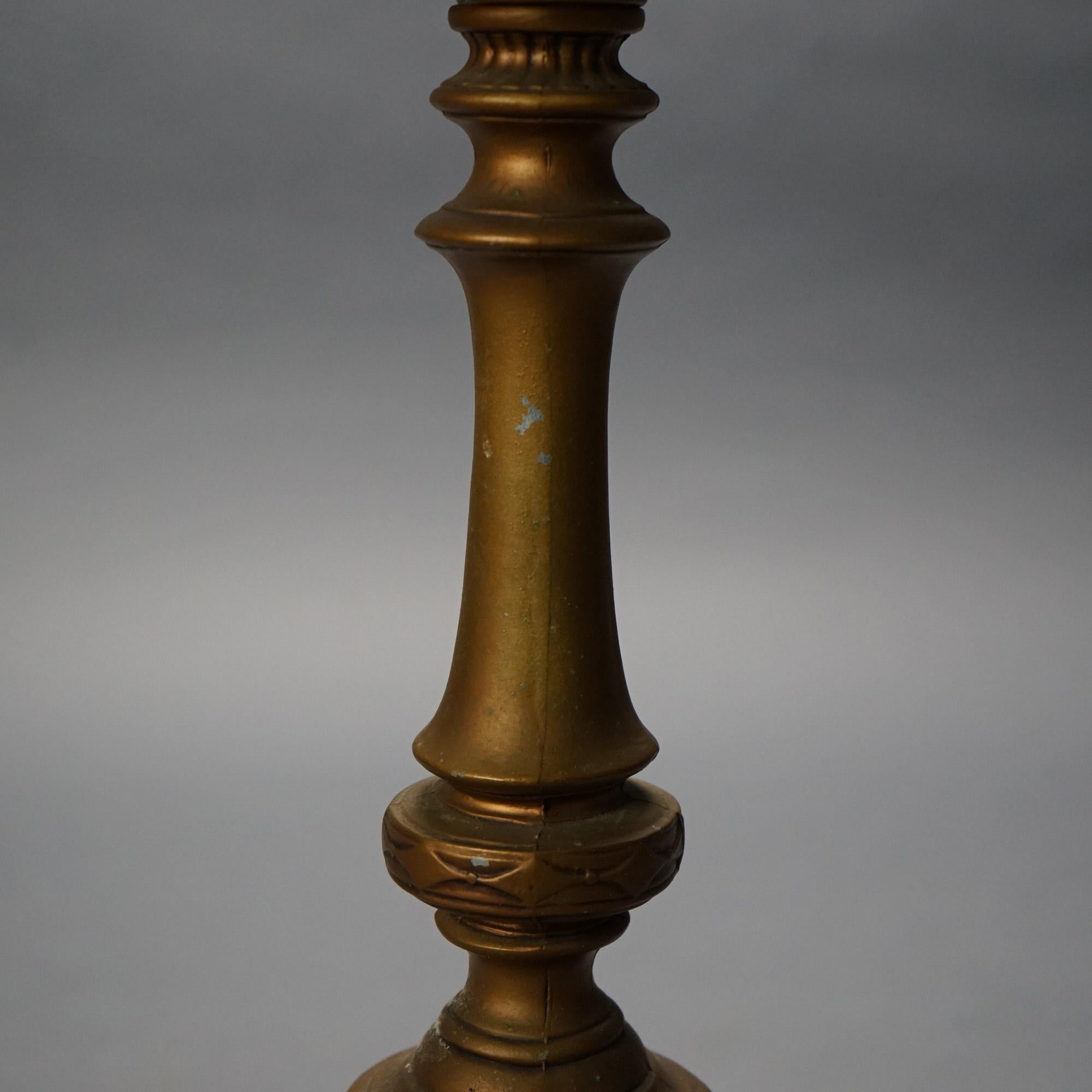 Antike Arts and Crafts-Tischlampe aus gehämmertem Bernsteinglas, Fackel, um 1920 im Angebot 8