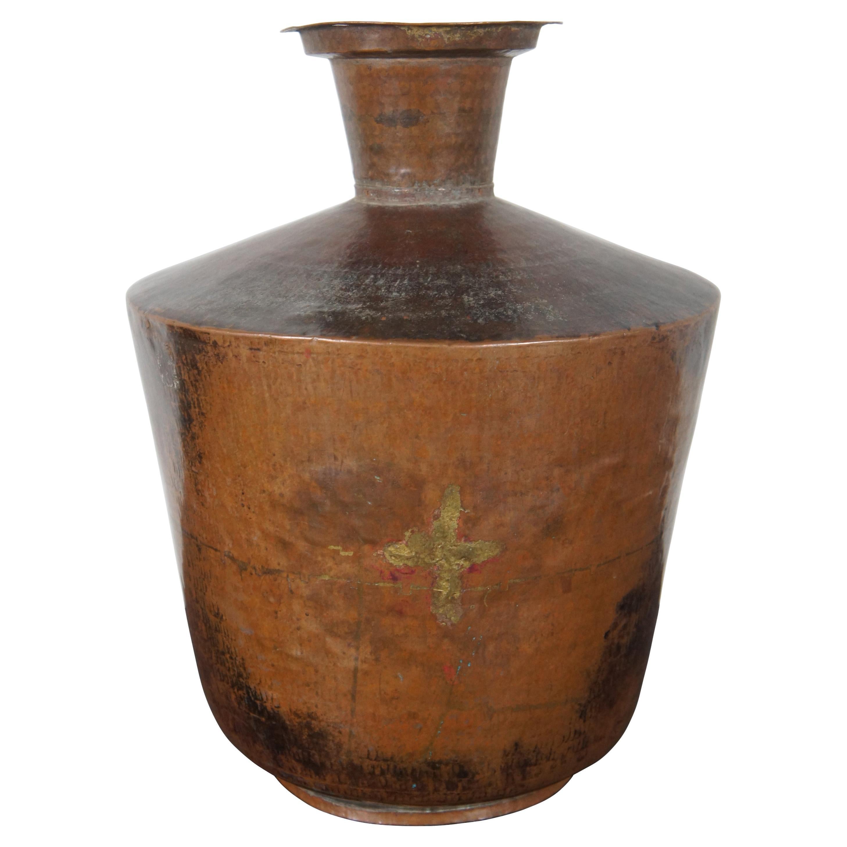 Antique Arts & Crafts Hammered Dovetailed Copper Jug Vase Urn
