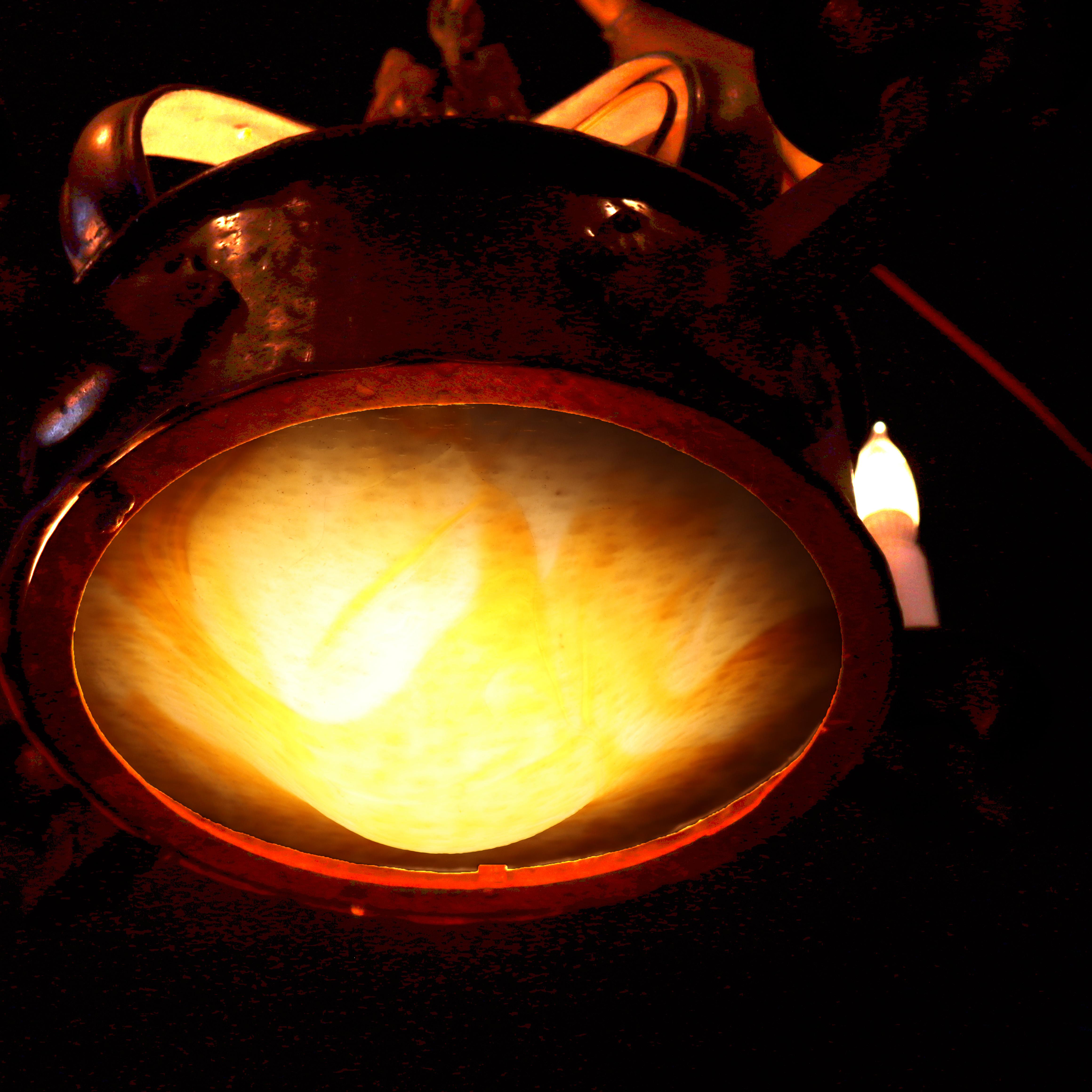 Lustre à 4 lumières en métal martelé Arte Antiques & Crafts C1920 en vente 1