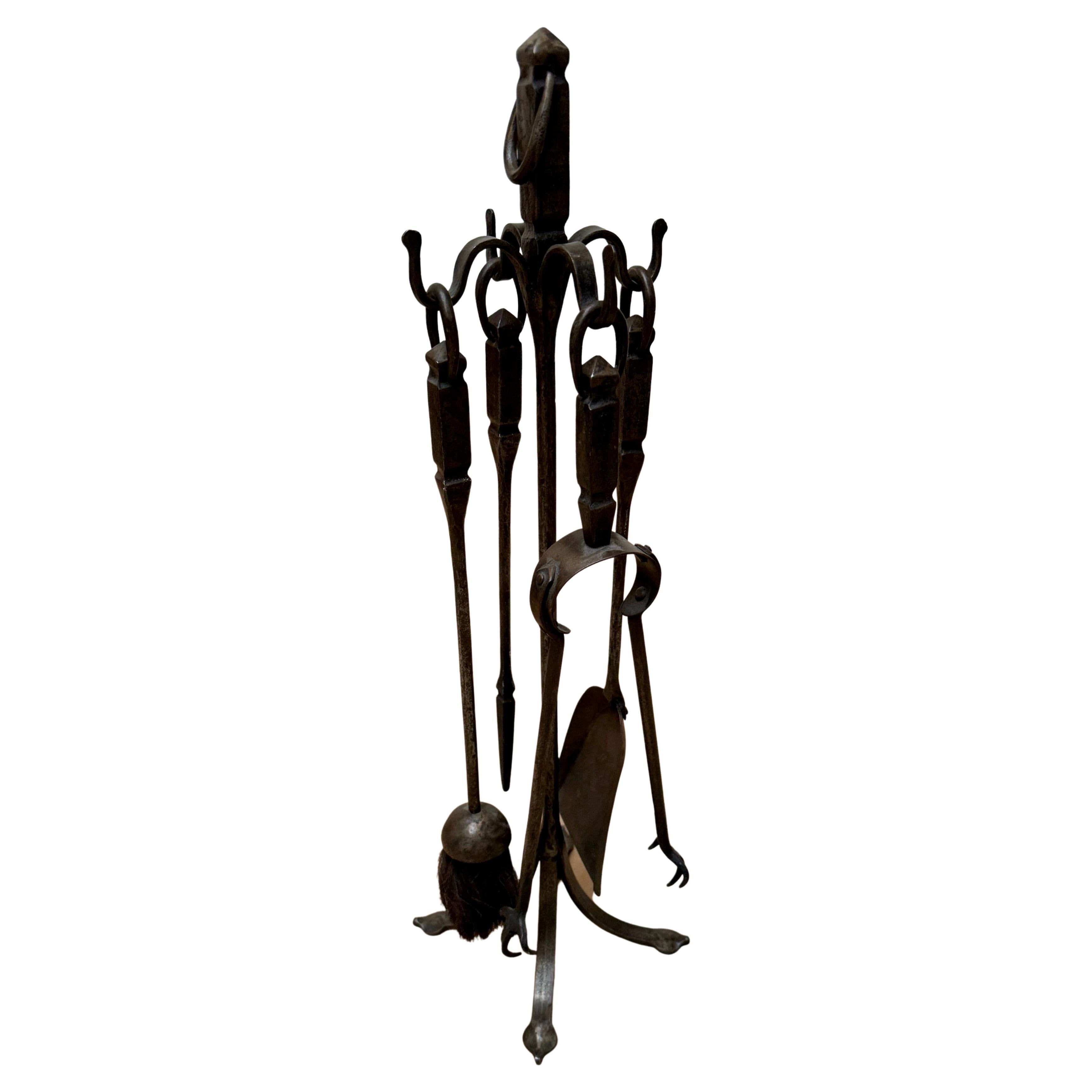 Colonial Fireplace For Sale at 1stDibs