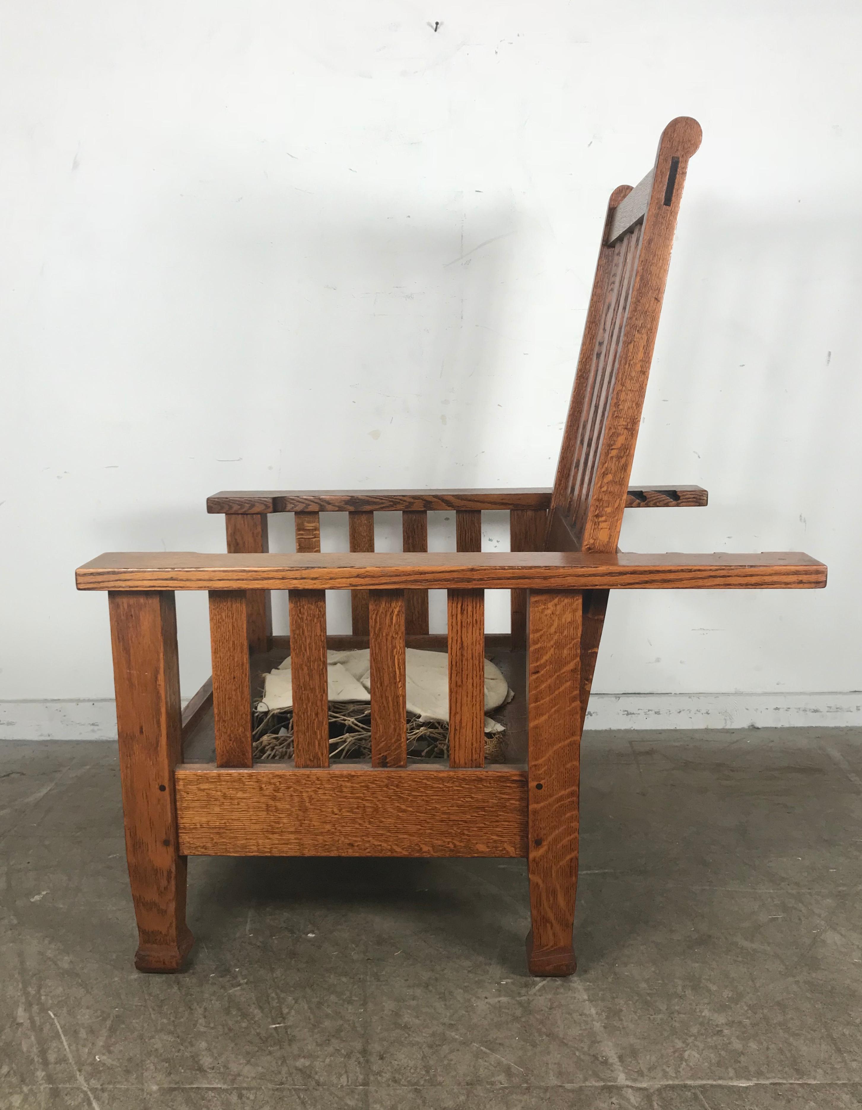 Antique Arts & Crafts Large Morris Chair by Roycroft 1