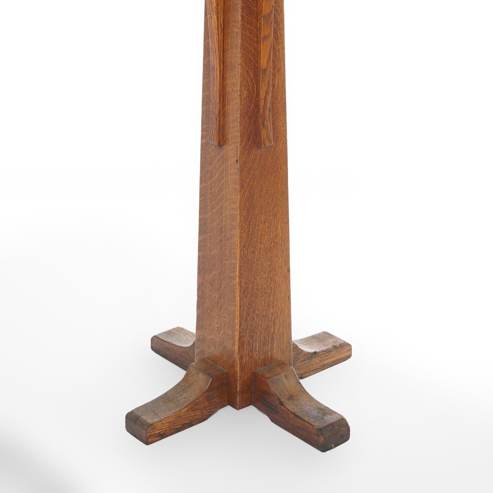 20th Century Antique Arts & Crafts L&JG Stickley Branded Oak Plant Stand With Shoe Feet c1910