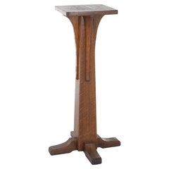 Antique Arts & Crafts L&JG Stickley Branded Oak Plant Stand With Shoe Feet c1910