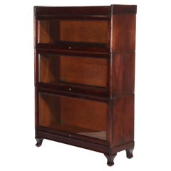 Antique Arts
Crafts Mahogany 3-Stack Barrister Bookcase c1920 Antique Arts
Crafts Mahogany 3-Stack Barrister Bookcase c1920